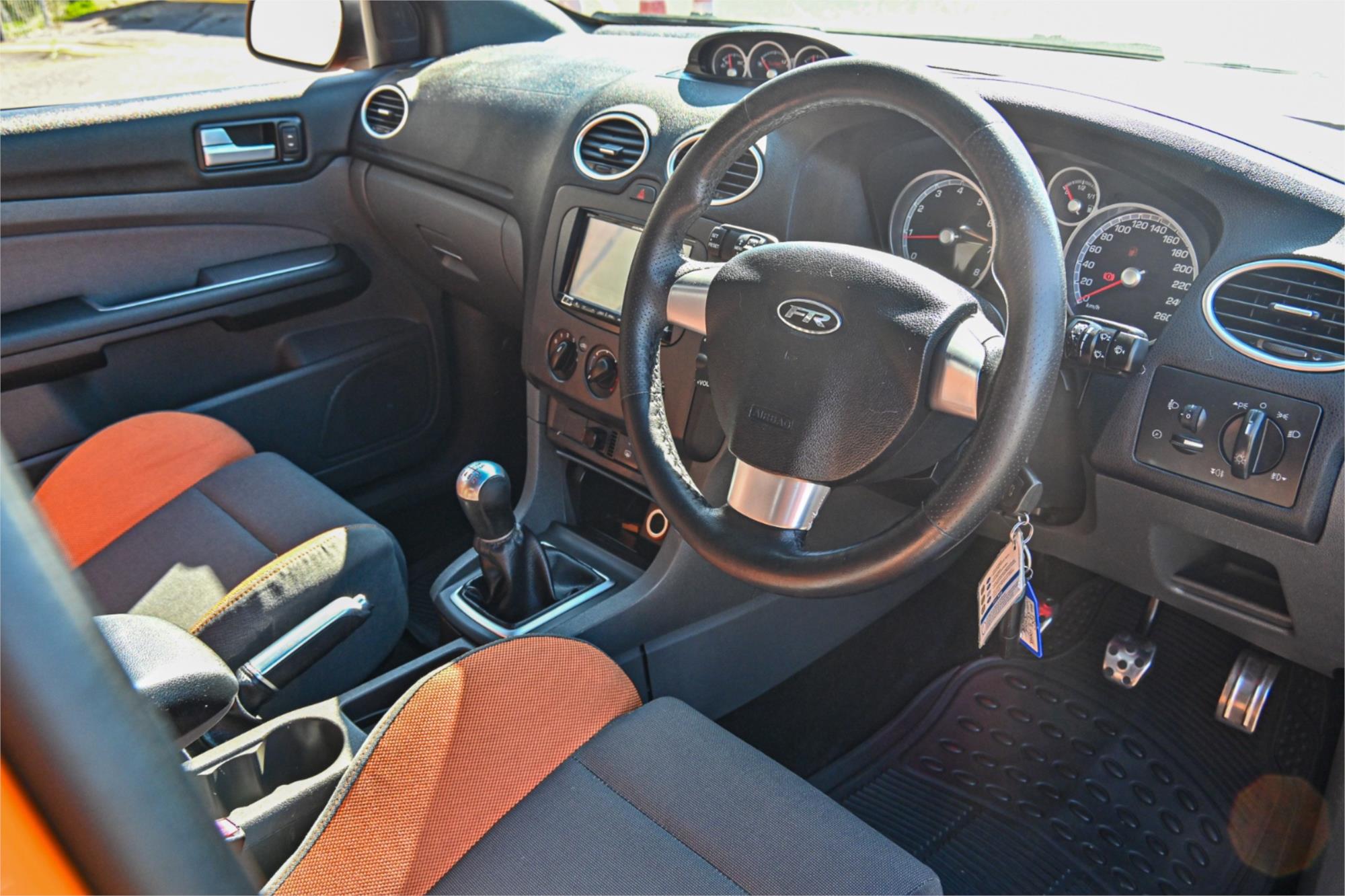 2007 FORD FOCUS LT XR5 TURBO 6 SP MANUAL 5D HATCHBACK