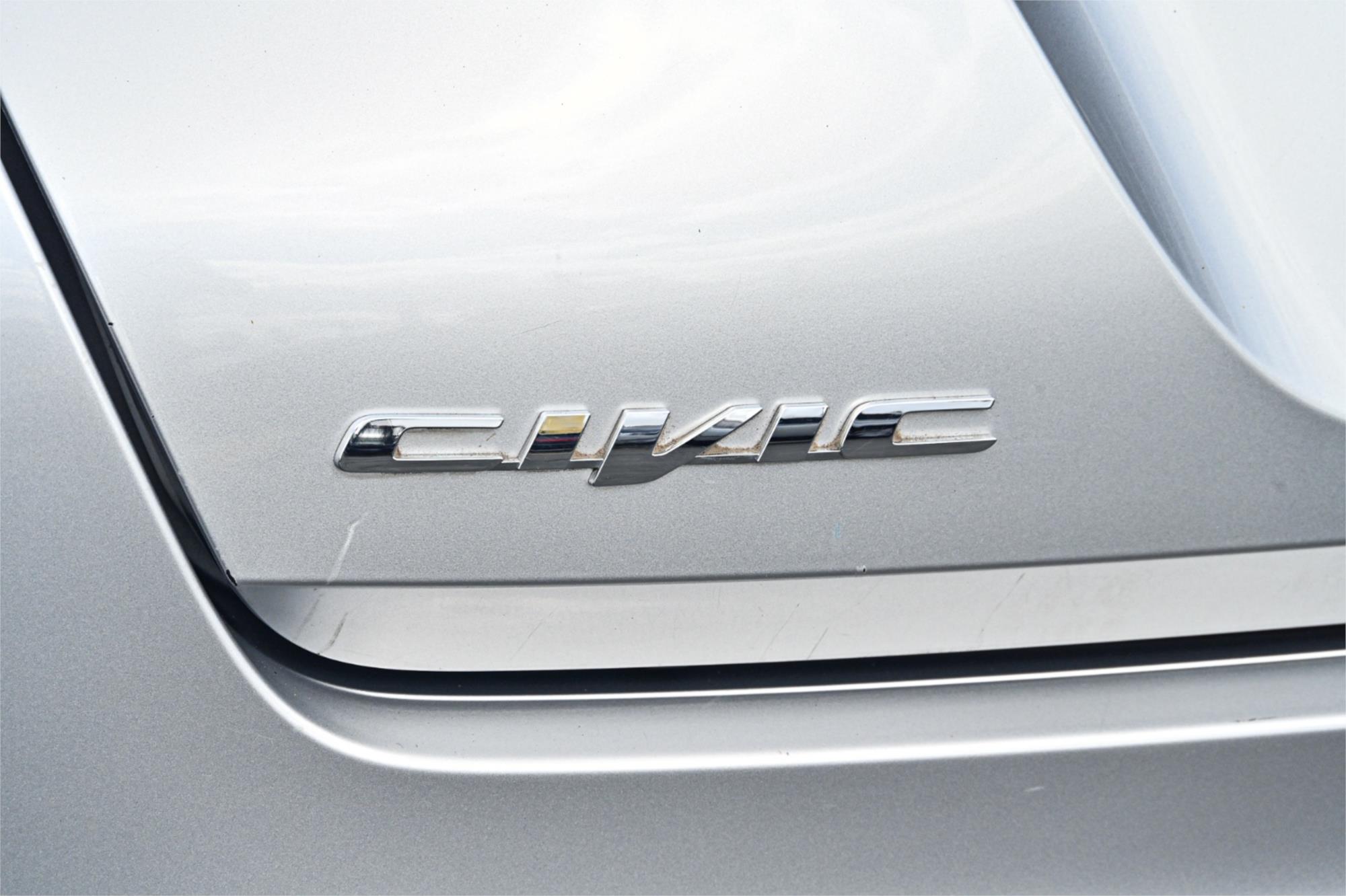 2013 HONDA CIVIC FK MY13 VTi-L 5 SP AUTOMATIC 5D HATCHBACK