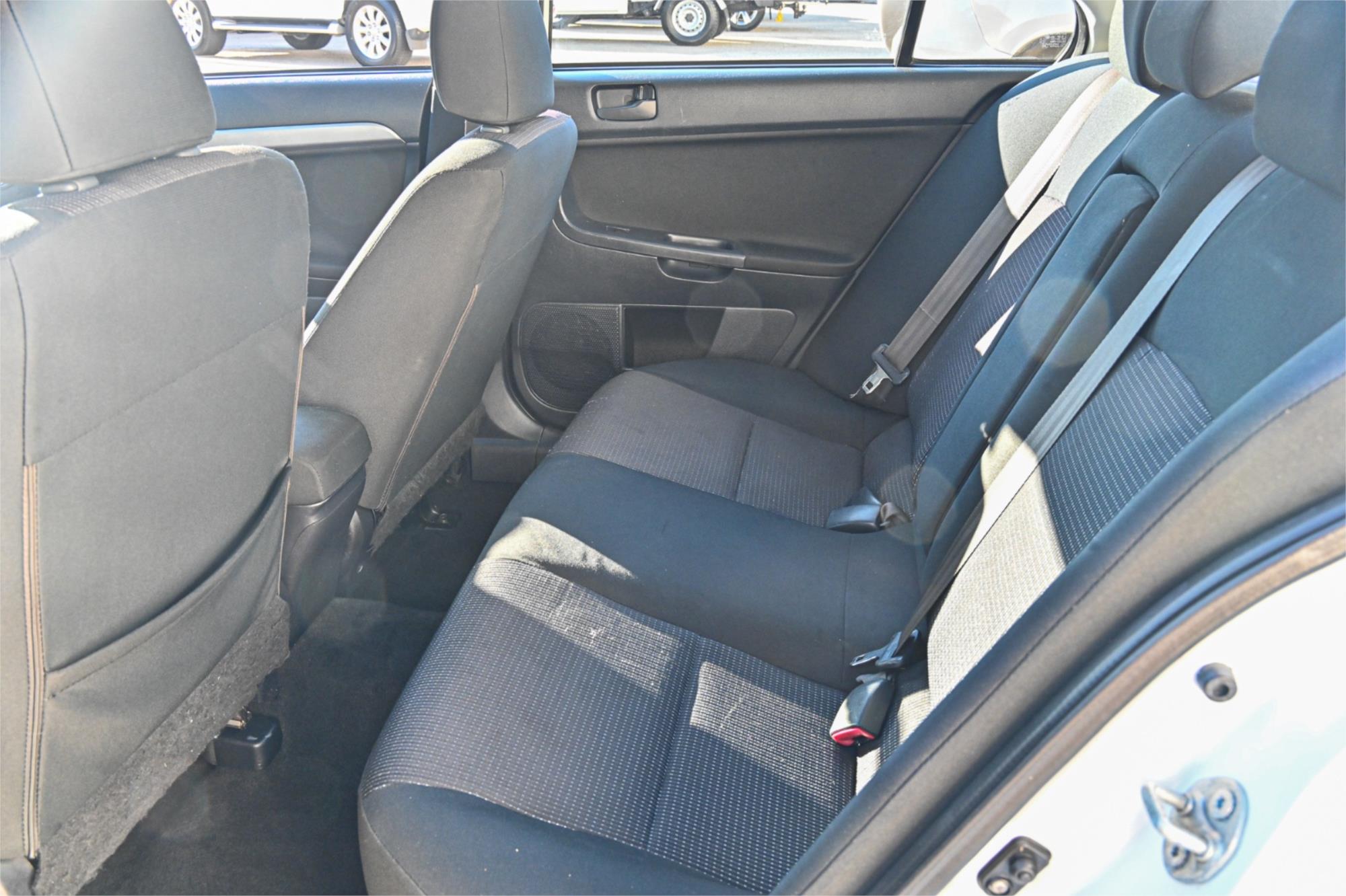 2009 MITSUBISHI LANCER CJ MY09 ES CVT AUTO 6 SP SEQUENTIAL 4D SEDAN