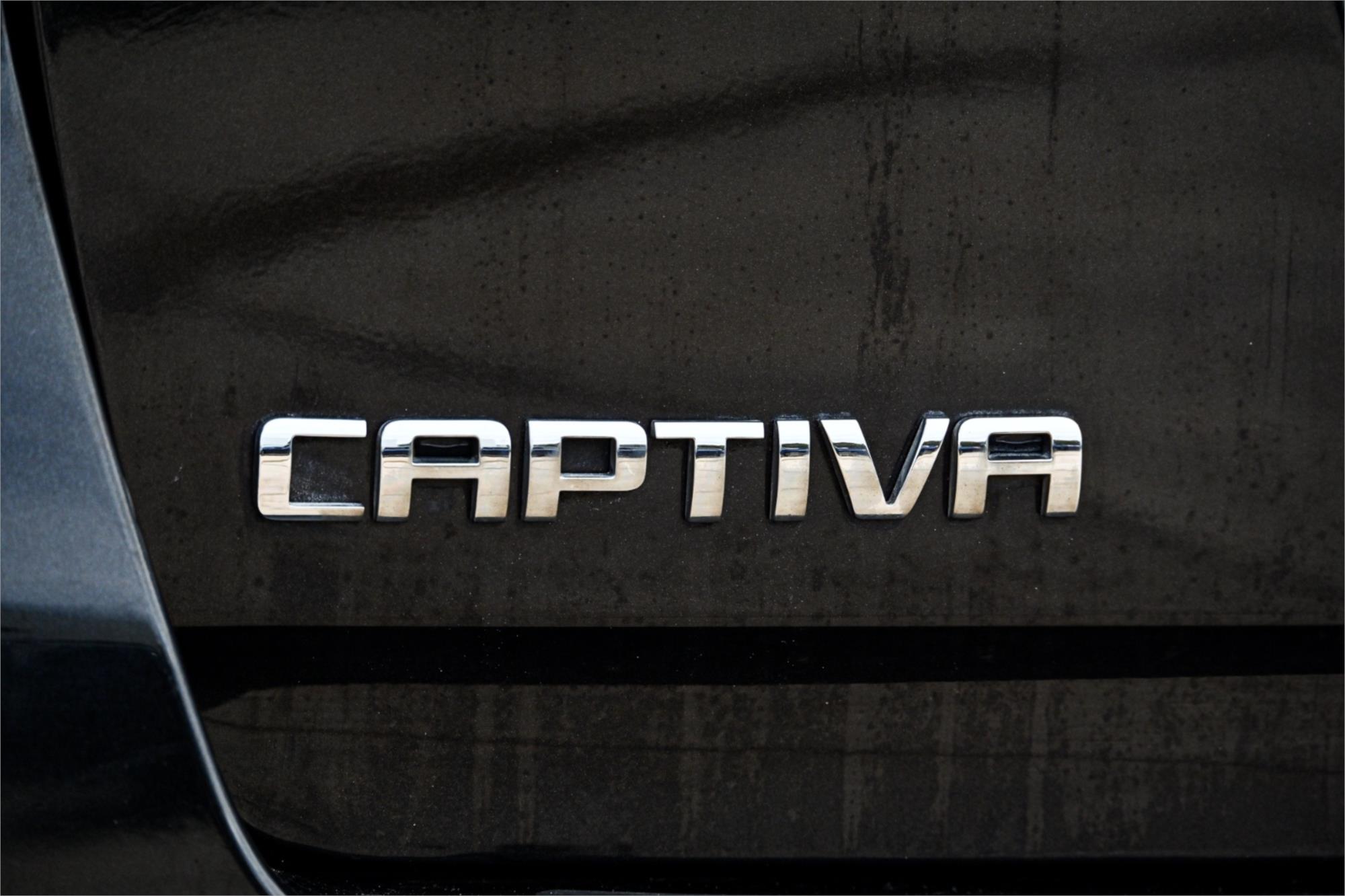 2012 HOLDEN CAPTIVA CG SERIES II 7 LX (4x4) 6 SP AUTOMATIC 4D WAGON