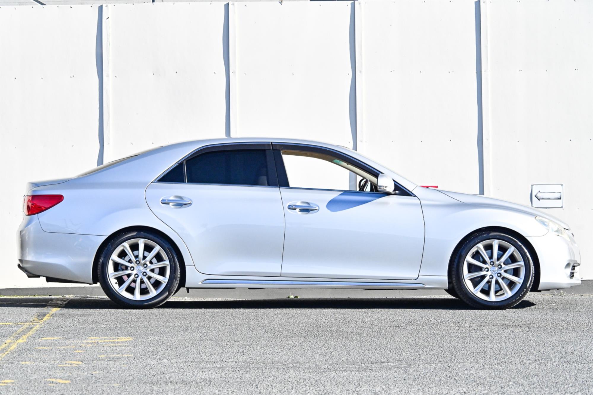 2010 TOYOTA MARK X GRX133 PREMIUM AUTOMATIC SEDAN