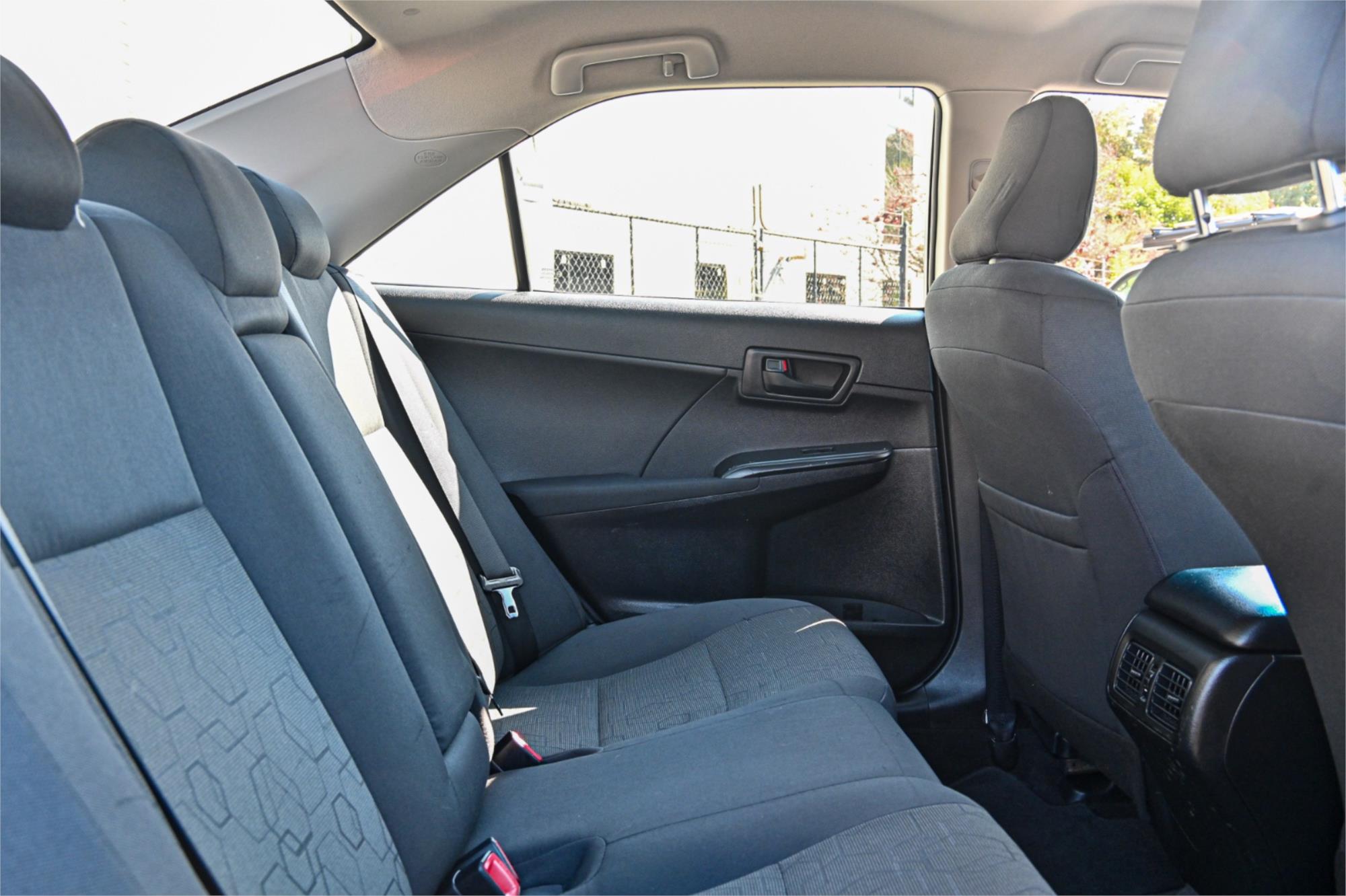 2014 TOYOTA CAMRY ASV50R ALTISE 6 SP AUTOMATIC 4D SEDAN