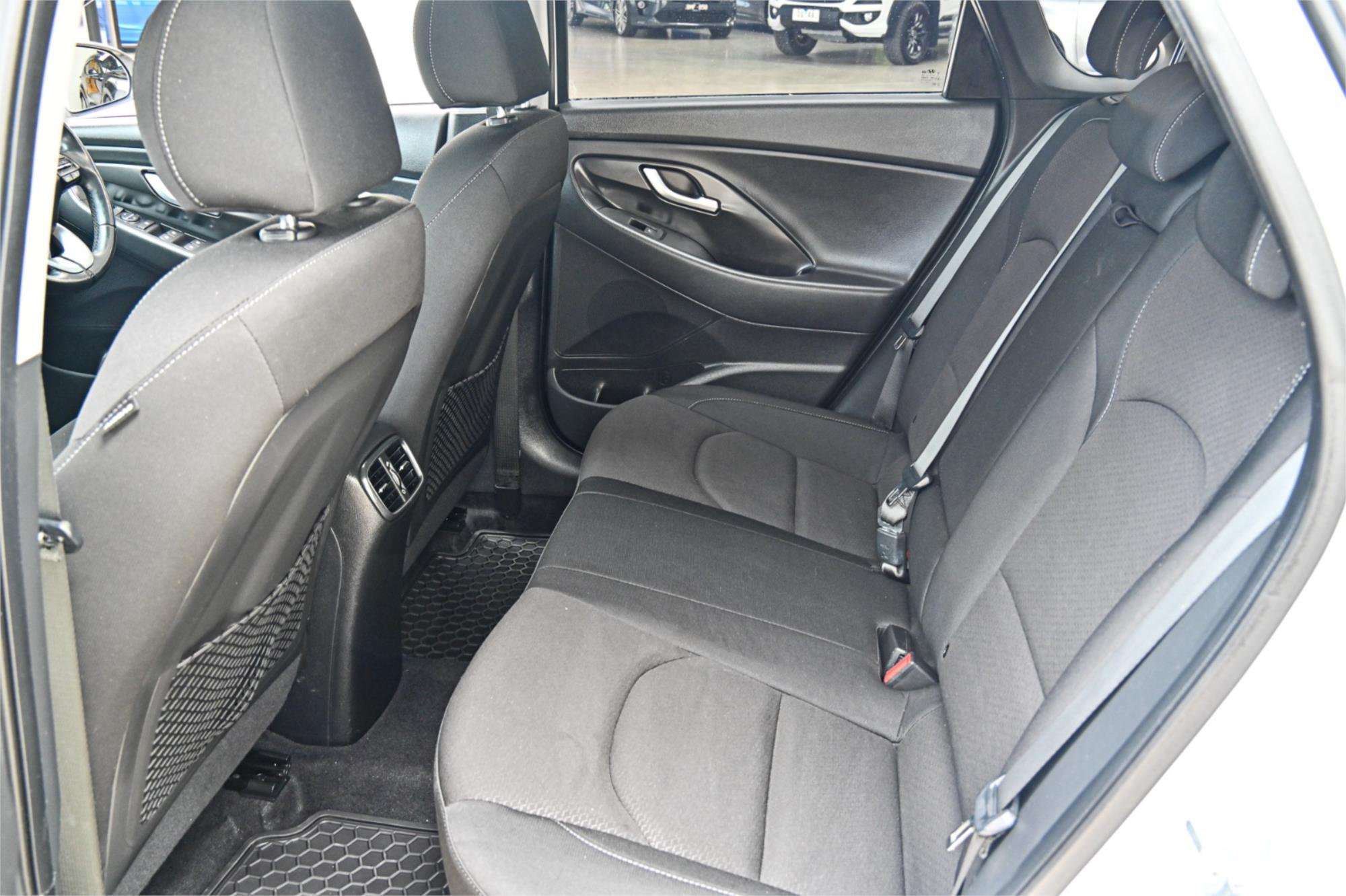 2020 HYUNDAI i30 PD.V4 MY21 6 SP AUTOMATIC 4D HATCHBACK