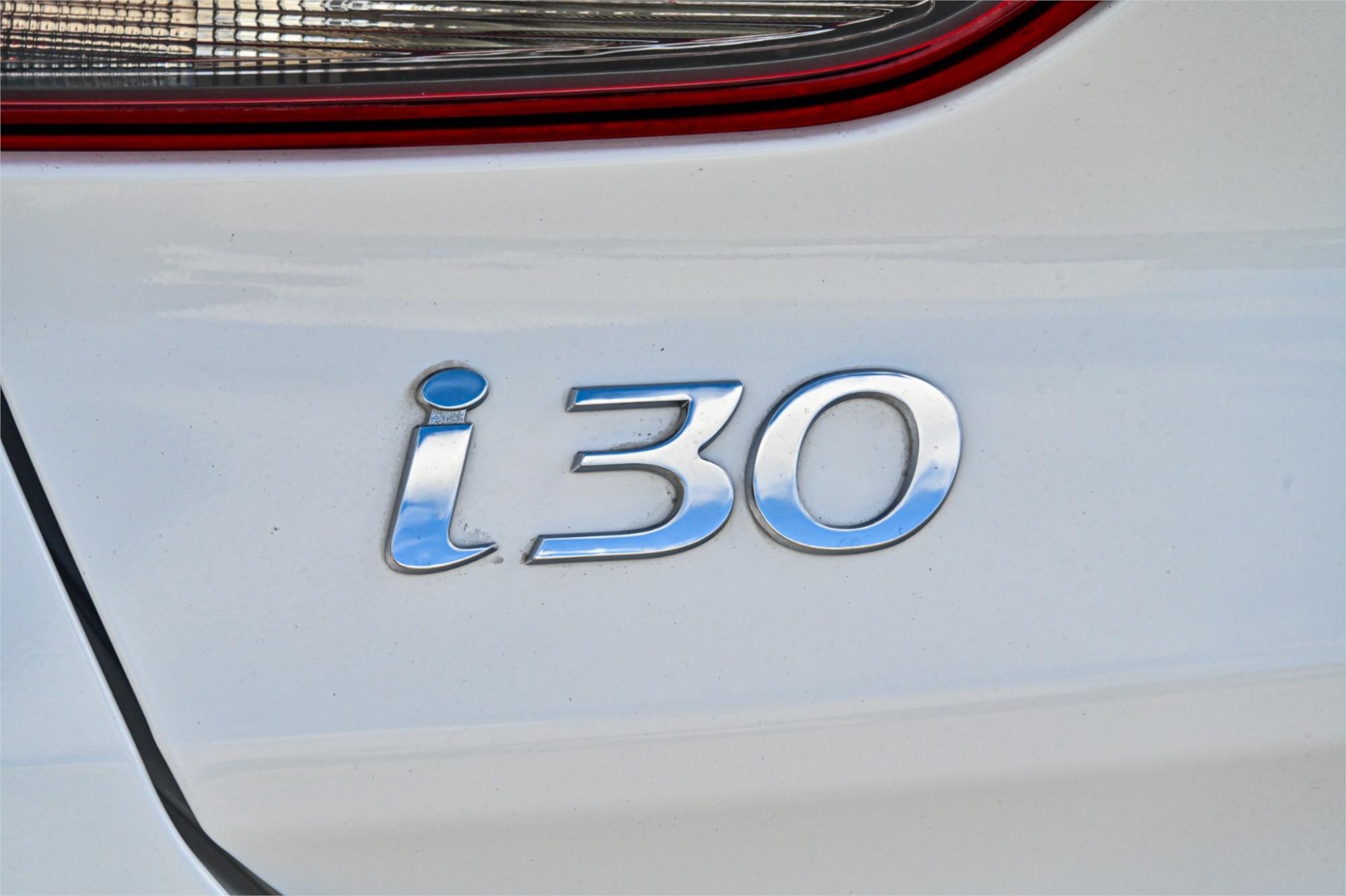 2020 HYUNDAI i30 PD.V4 MY21 6 SP AUTOMATIC 4D HATCHBACK