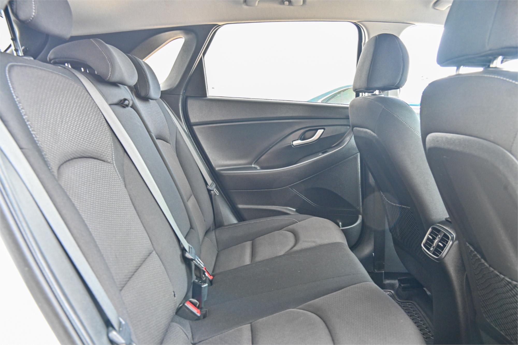 2020 HYUNDAI i30 PD.V4 MY21 6 SP AUTOMATIC 4D HATCHBACK