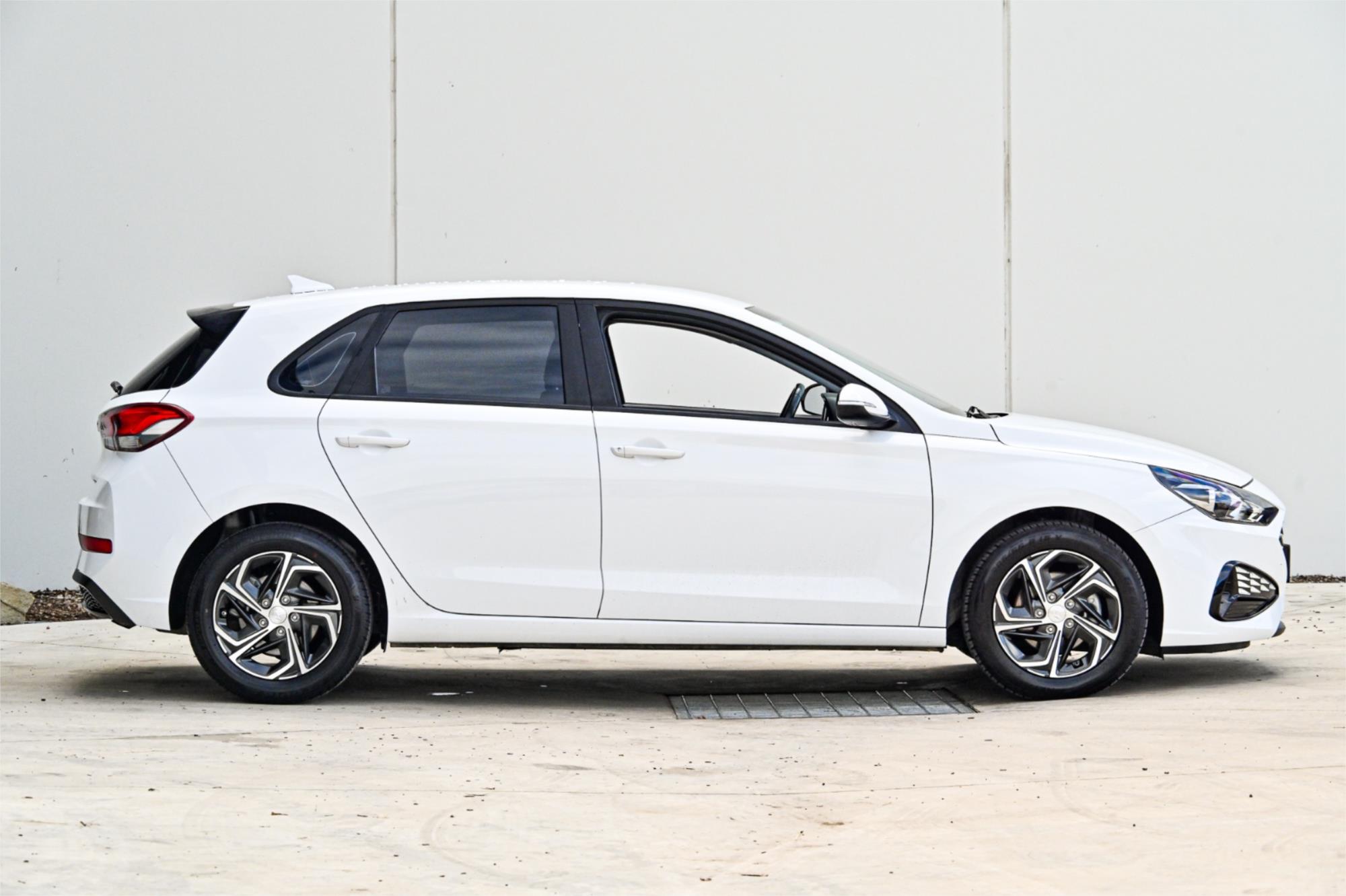 2020 HYUNDAI i30 PD.V4 MY21 6 SP AUTOMATIC 4D HATCHBACK