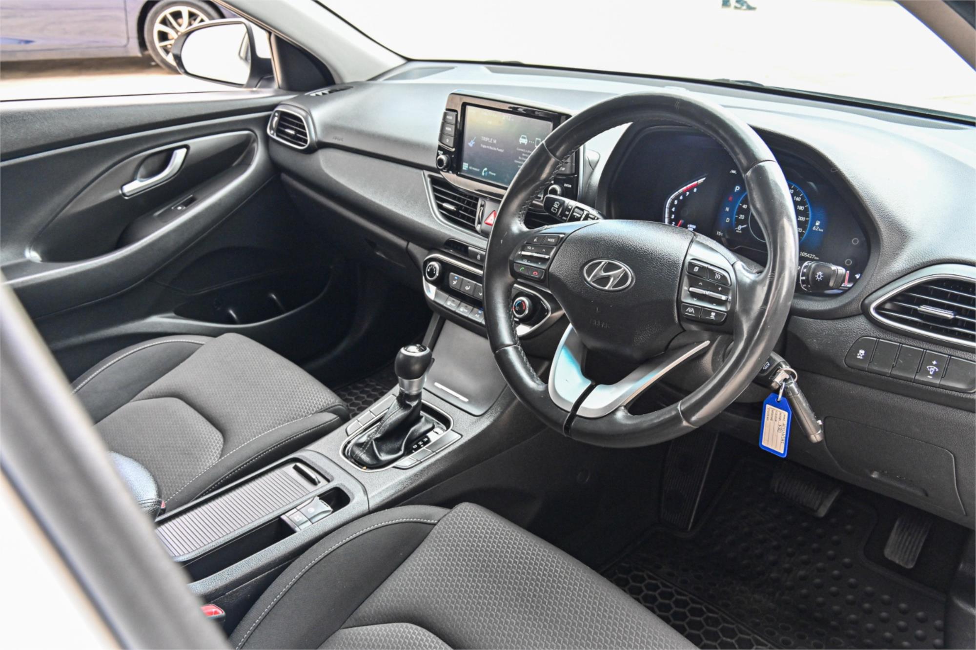 2020 HYUNDAI i30 PD.V4 MY21 6 SP AUTOMATIC 4D HATCHBACK