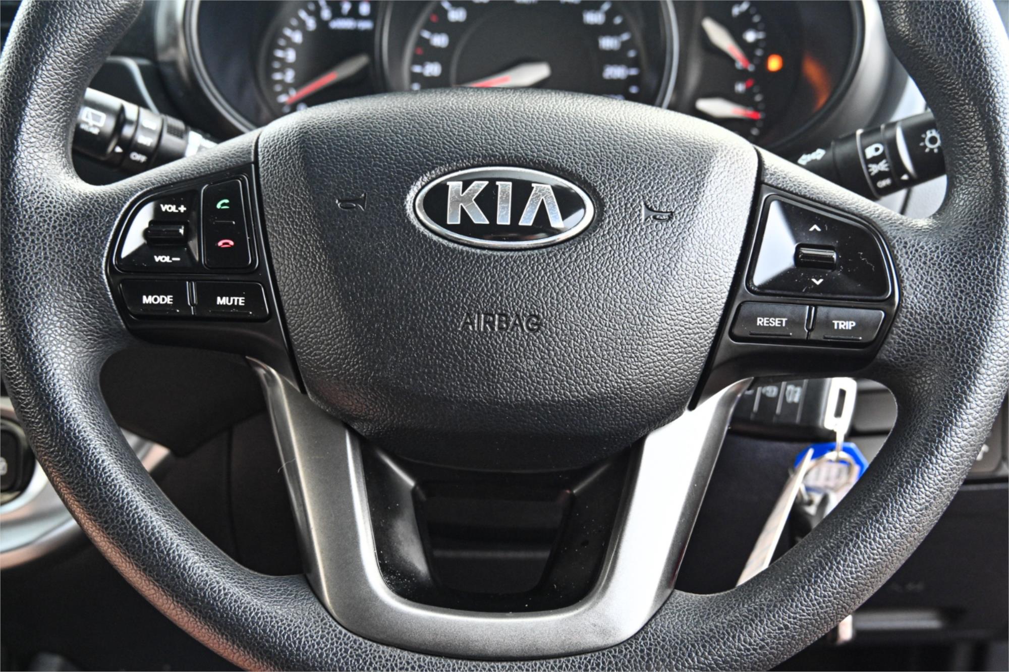 2014 KIA RIO UB MY14 S 4 SP AUTOMATIC 5D HATCHBACK