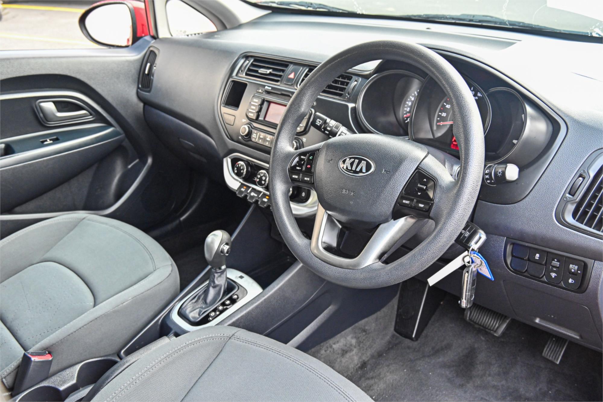 2014 KIA RIO UB MY14 S 4 SP AUTOMATIC 5D HATCHBACK