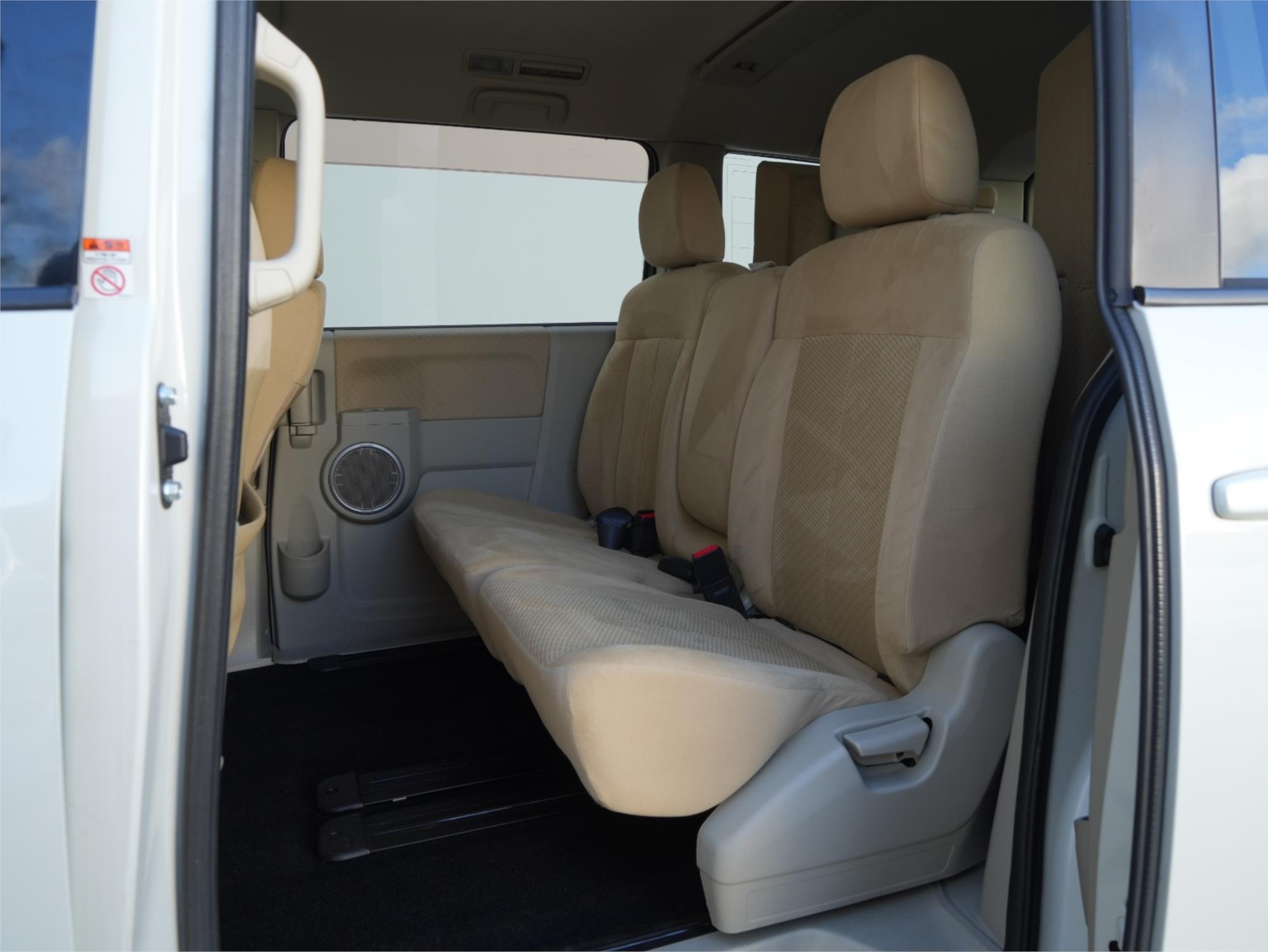 2012 MITSUBISHI DELICA CV5W D:5 CVT VAN