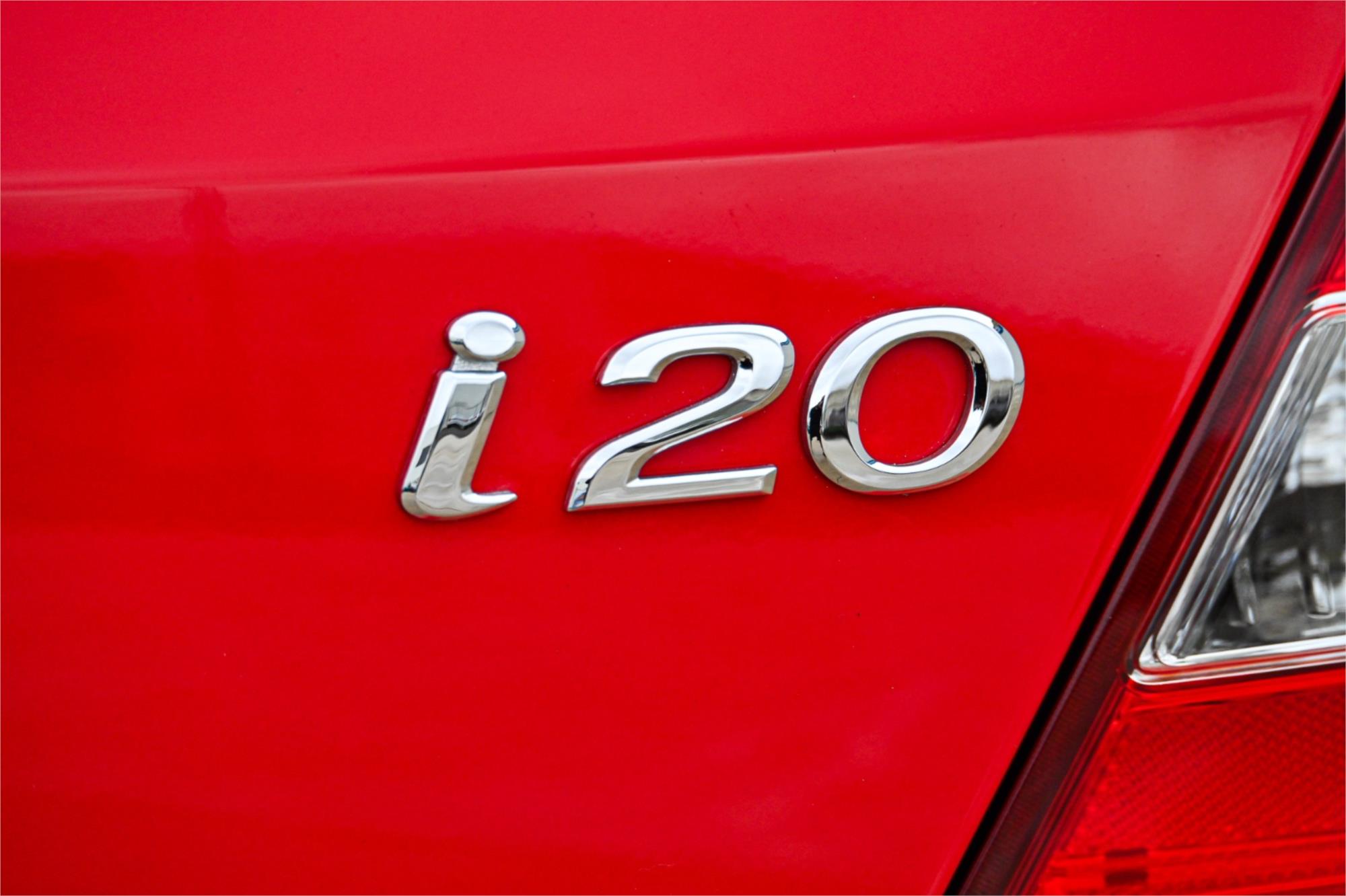 2010 HYUNDAI i20 PB ACTIVE 5 SP MANUAL 3D HATCHBACK
