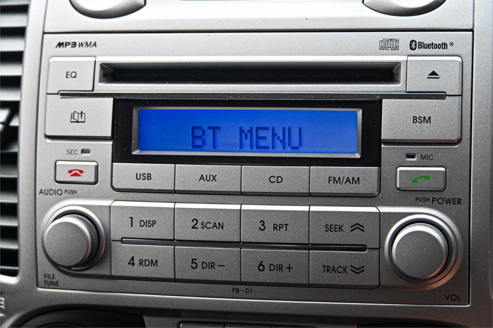 2010 HYUNDAI i20 PB ACTIVE 5 SP MANUAL 3D HATCHBACK