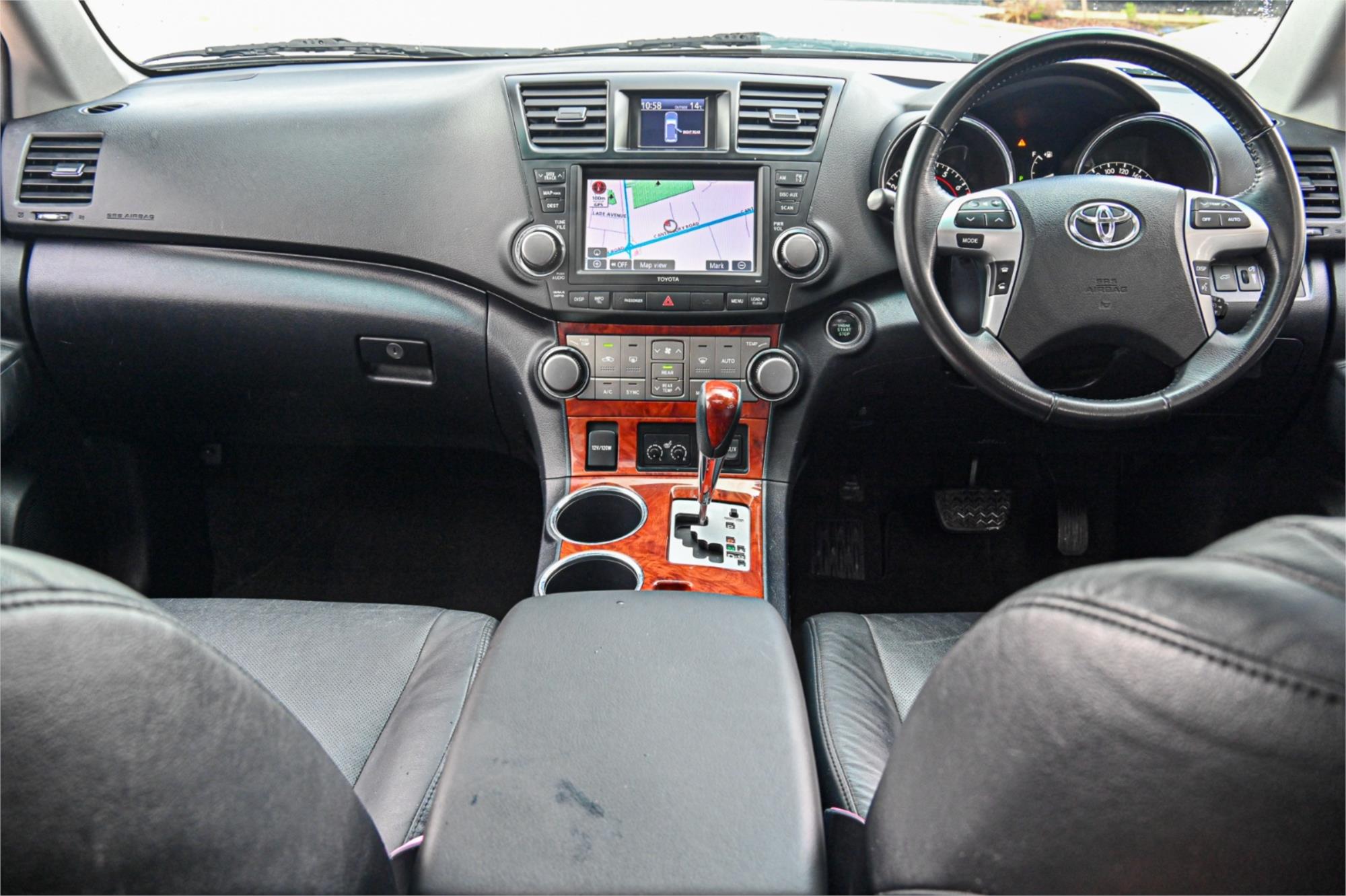 2010 TOYOTA KLUGER GSU40R GRANDE (FWD) 5 SP AUTOMATIC 4D WAGON