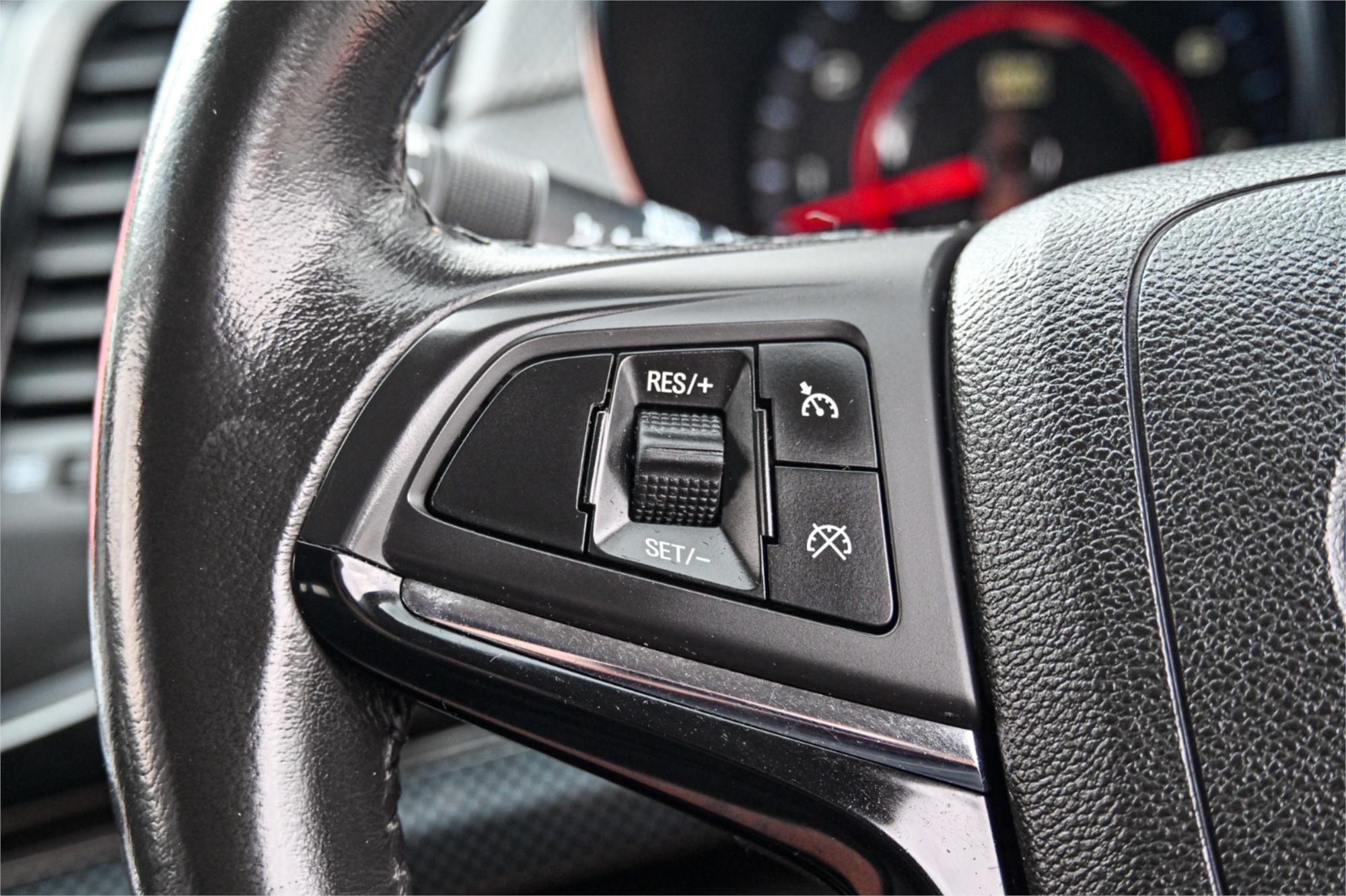 2017 HOLDEN COMMODORE VF II MY17 SV6 6 SP AUTOMATIC 4D SPORTWAGON