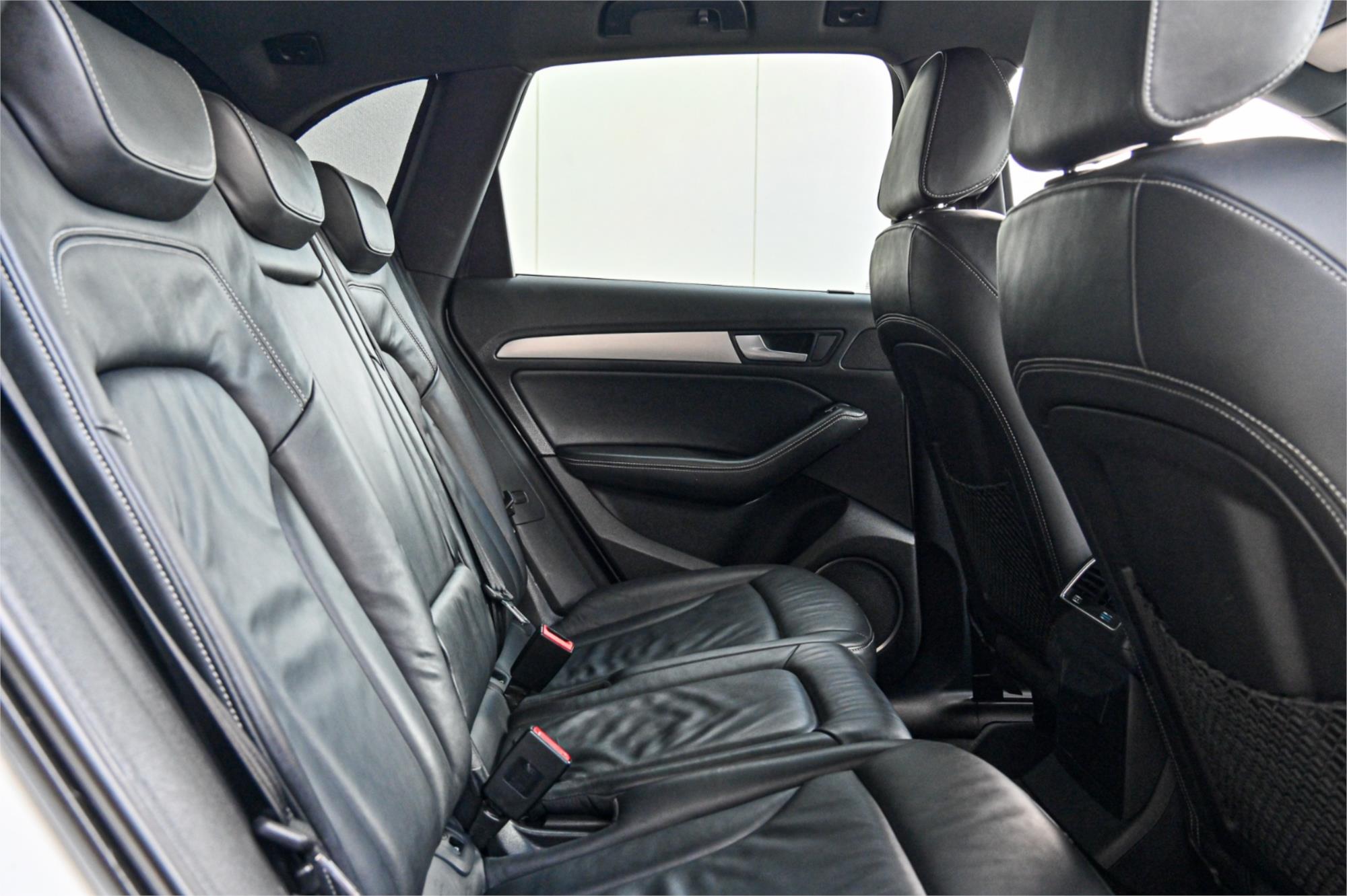 2013 AUDI SQ5 8R 3.0 TDI QUATTRO 8 SP AUTOMATIC 5D WAGON