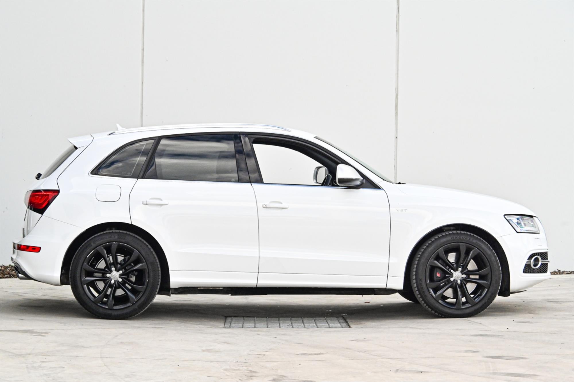2013 AUDI SQ5 8R 3.0 TDI QUATTRO 8 SP AUTOMATIC 5D WAGON