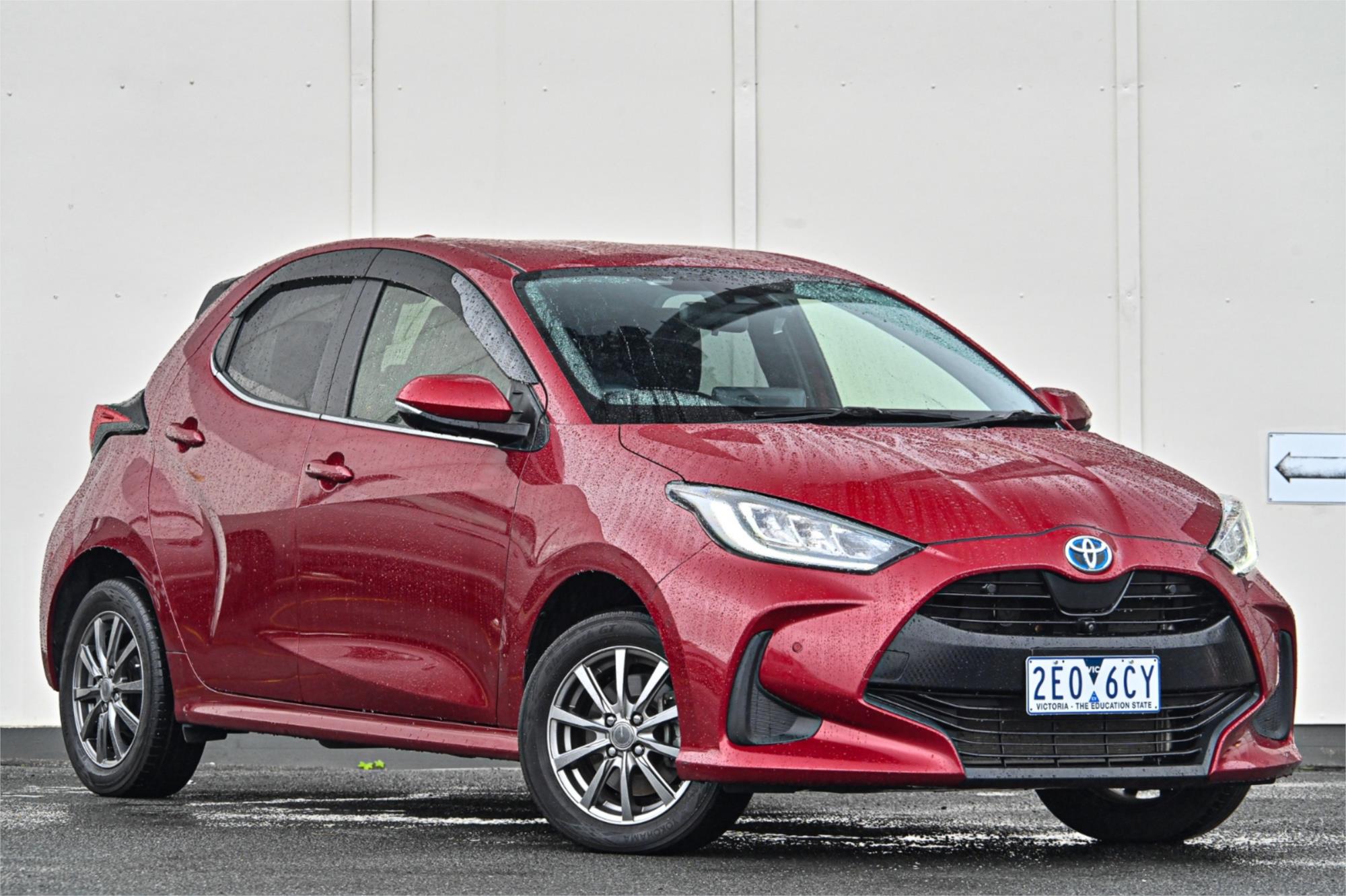2020 TOYOTA YARIS MXPH15 HYBRID G CONTINUOUS VARIABLE 5D HATCHBACK