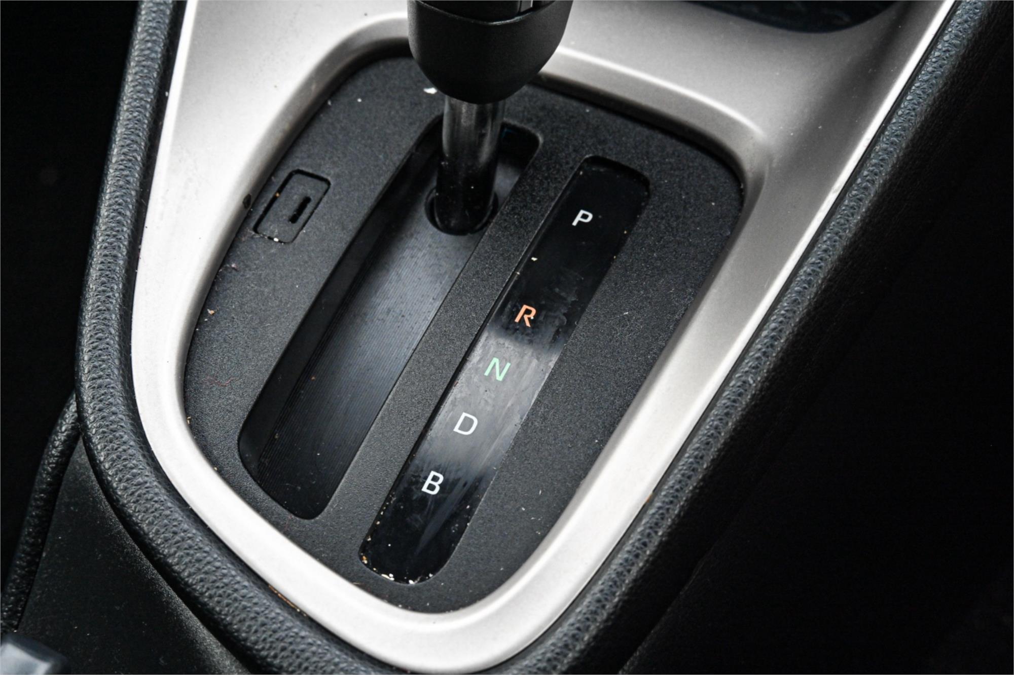 2020 TOYOTA YARIS MXPH15 HYBRID G CONTINUOUS VARIABLE 5D HATCHBACK