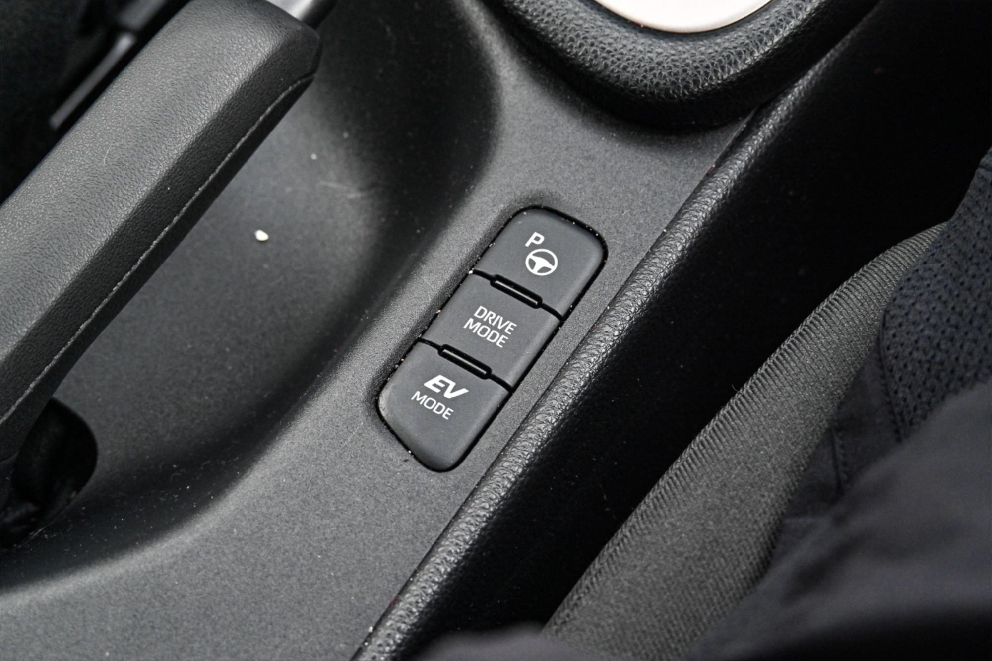 2020 TOYOTA YARIS MXPH15 HYBRID G CONTINUOUS VARIABLE 5D HATCHBACK