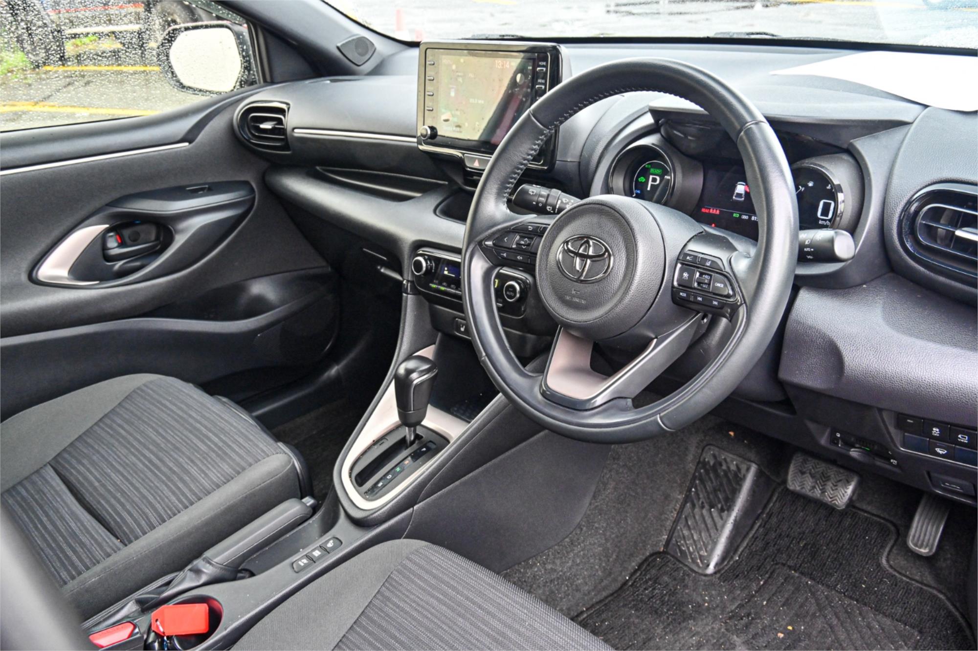 2020 TOYOTA YARIS MXPH15 HYBRID G CONTINUOUS VARIABLE 5D HATCHBACK