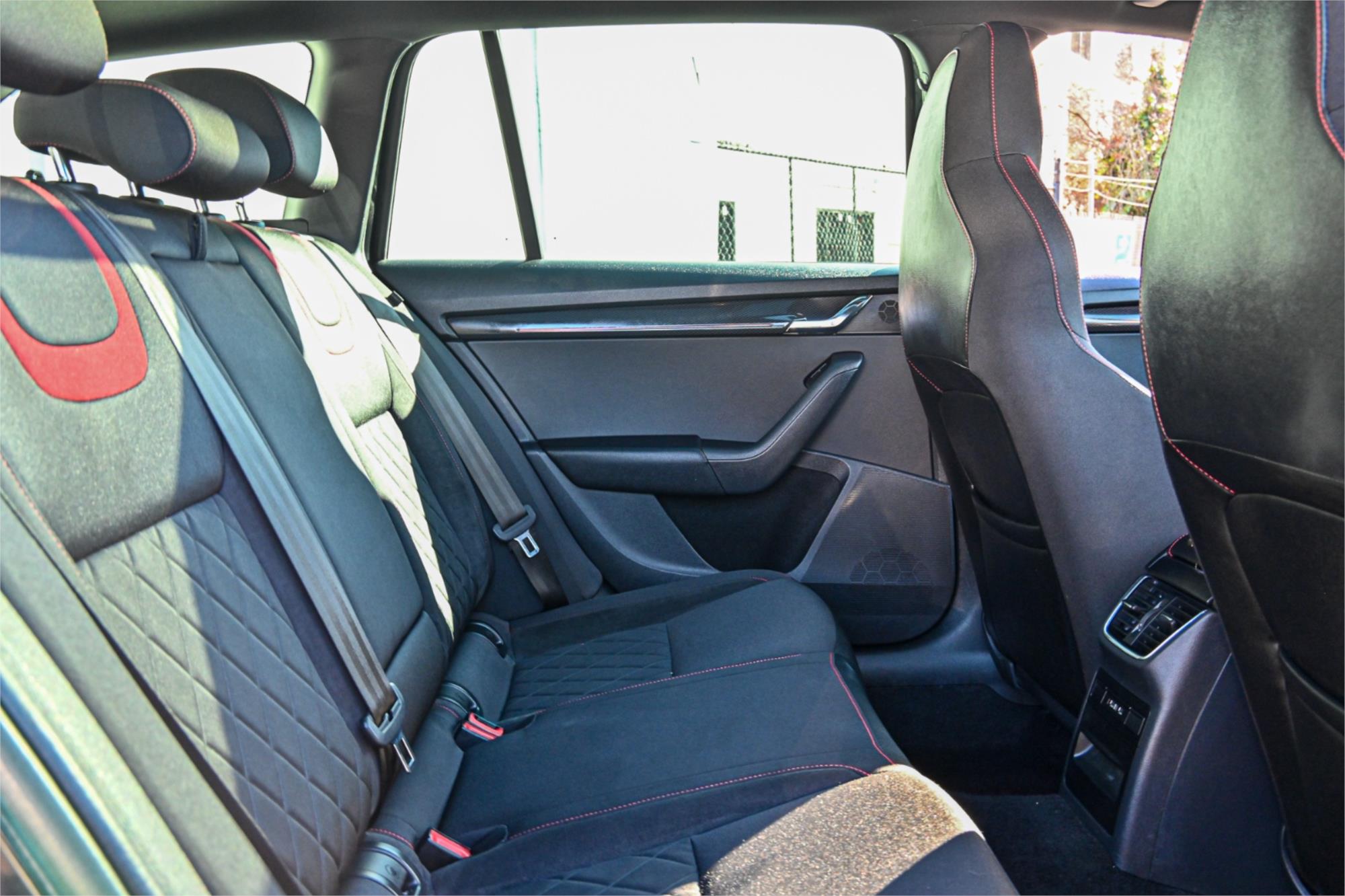 2019 SKODA OCTAVIA NE MY19 RS 245 180 TSI 7 SP AUTO DIRECT SHIFT 4D WAGON
