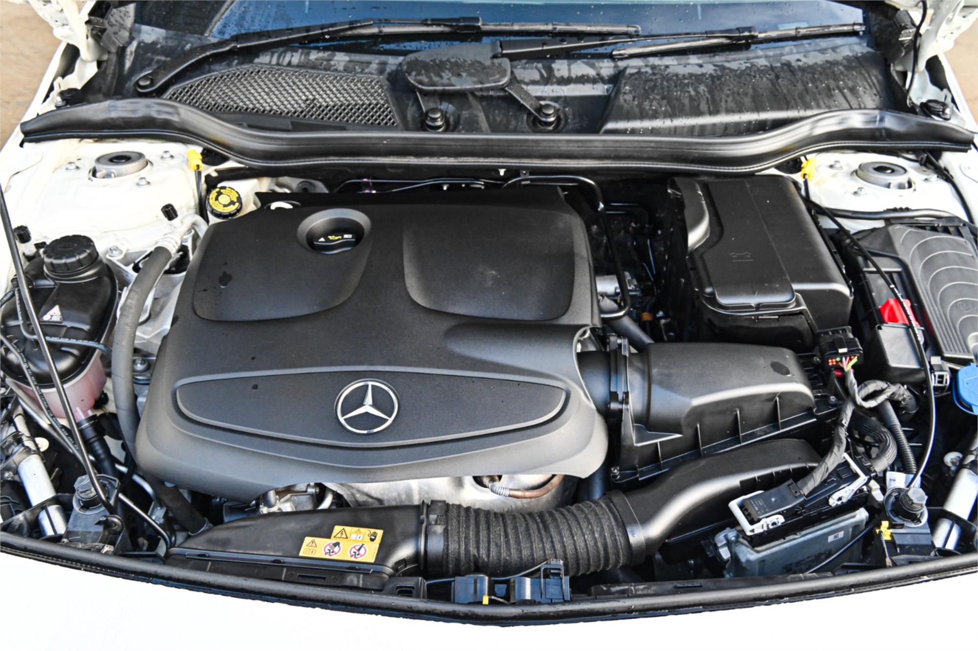 2017 MERCEDES-BENZ A200 176 MY17 7 SP AUTOMATIC 5D HATCHBACK