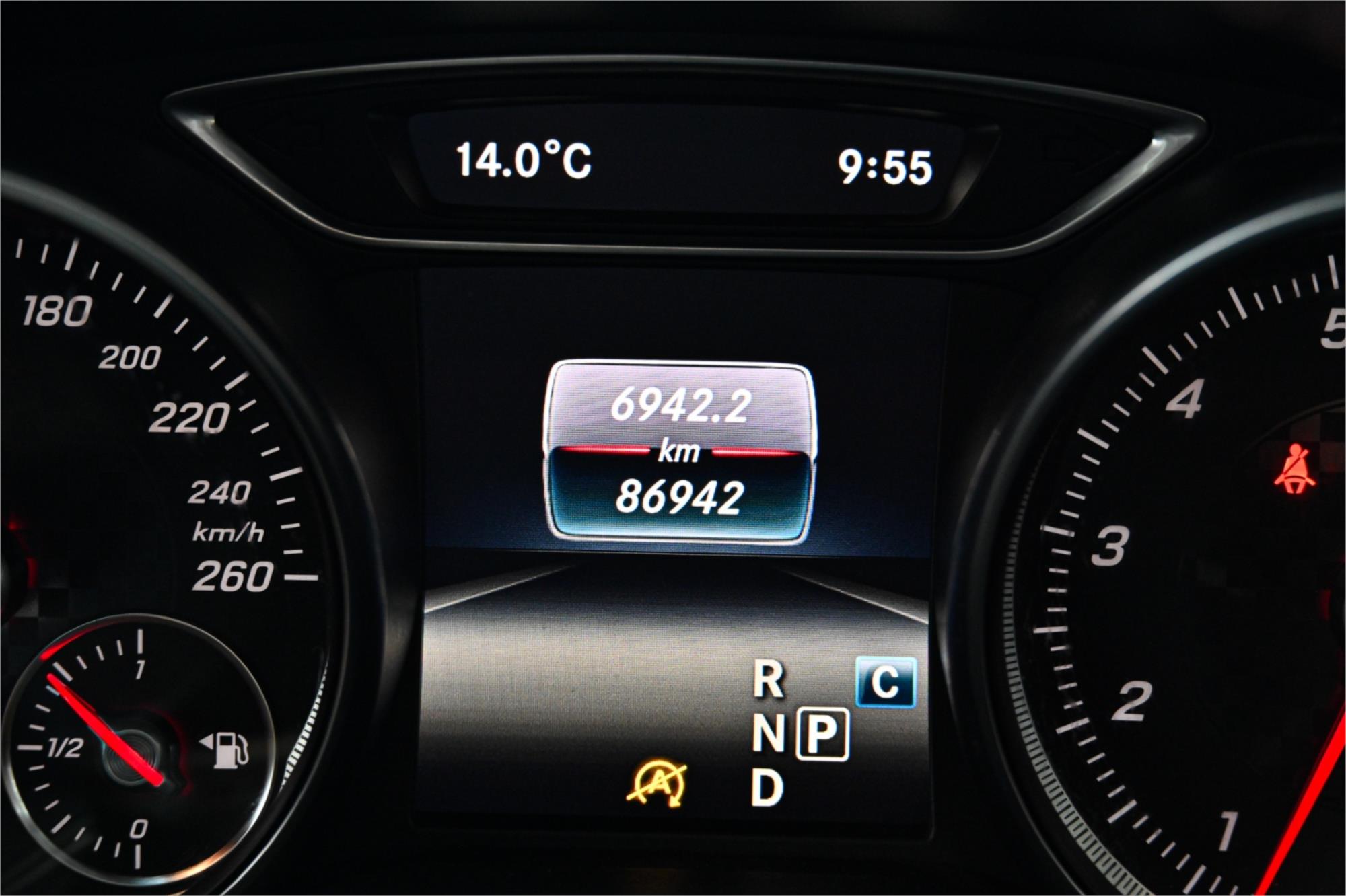 2017 MERCEDES-BENZ A200 176 MY17 7 SP AUTOMATIC 5D HATCHBACK