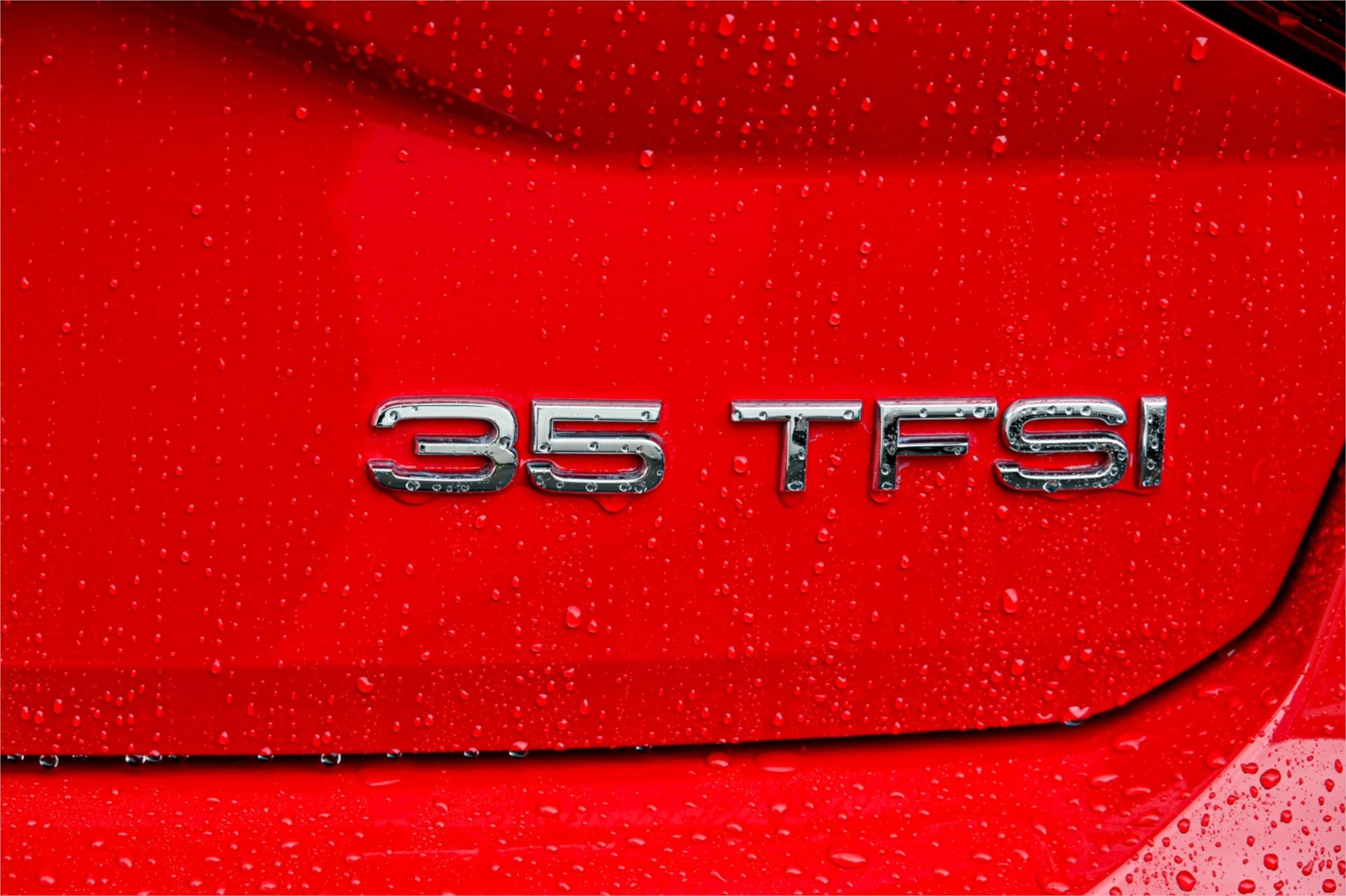 2019 AUDI Q2 GA MY19 35 TFSI DESIGN (1.4 TFSI) 7 SP AUTO S-TRONIC 4D WAGON