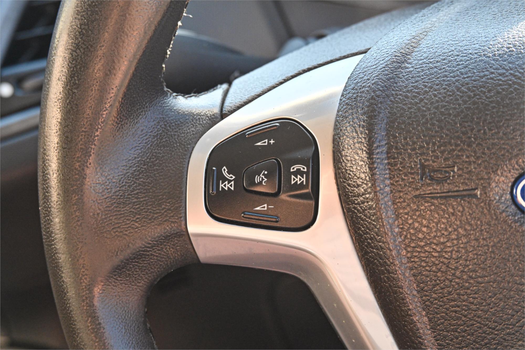 2013 FORD FIESTA WZ AMBIENTE 6 SP AUTOMATIC 5D HATCHBACK