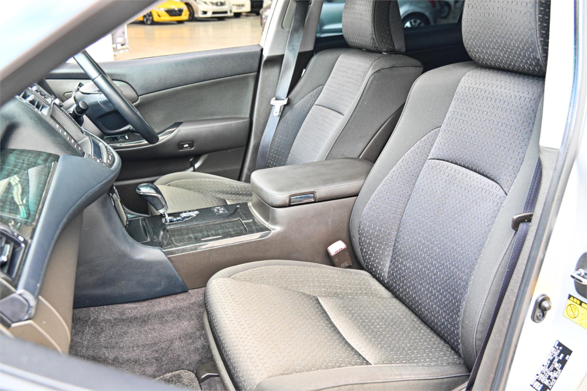 2010 TOYOTA CROWN GRS204 ATHLETE AUTOMATIC 4D SEDAN