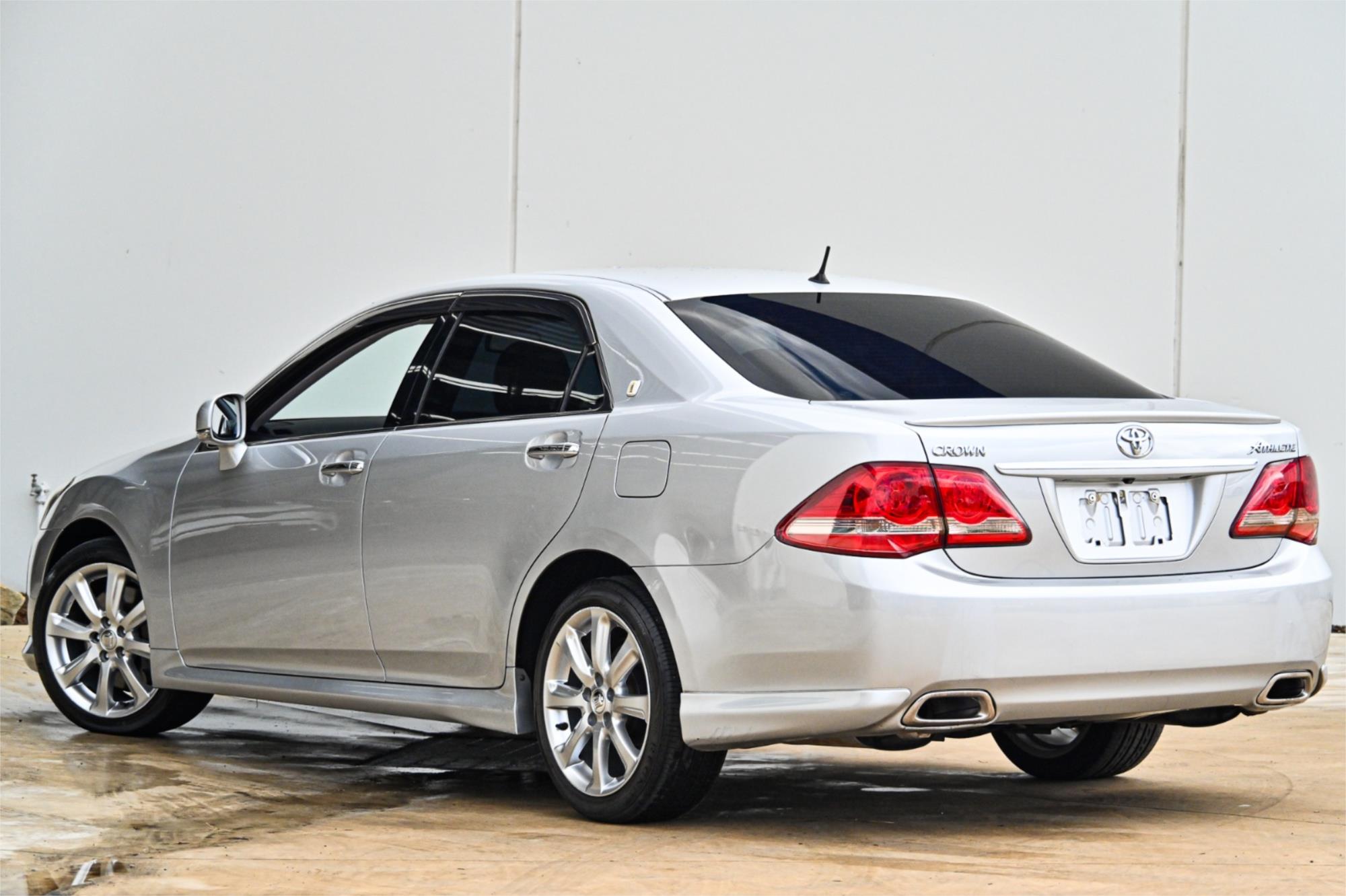 2010 TOYOTA CROWN GRS204 ATHLETE AUTOMATIC 4D SEDAN