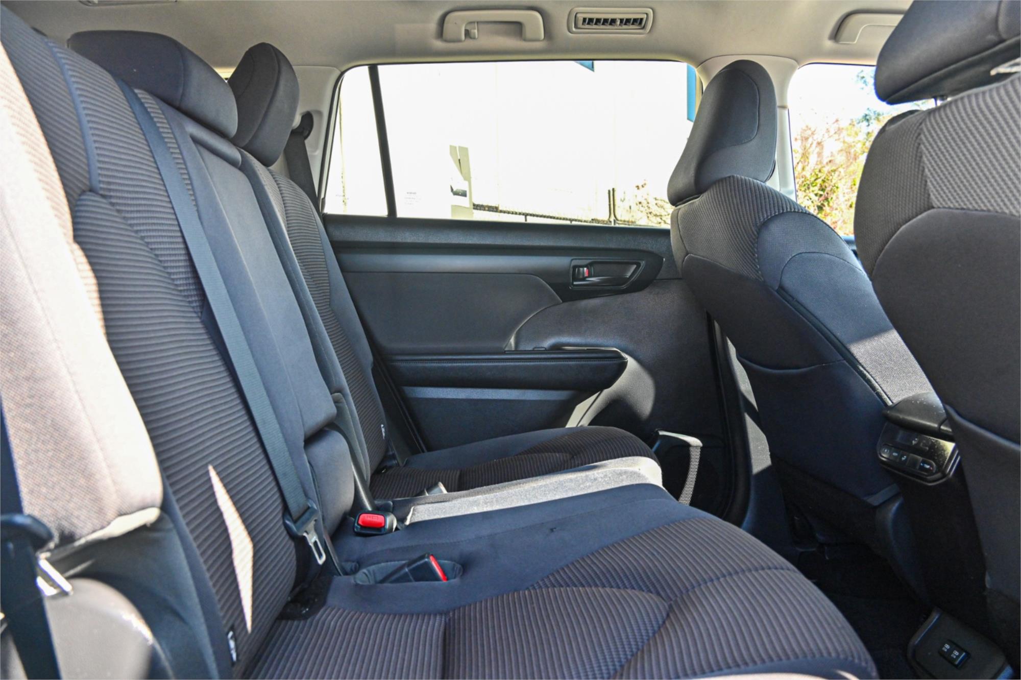 2021 TOYOTA KLUGER GSU70R GX 2WD 8 SP AUTOMATIC 5D WAGON