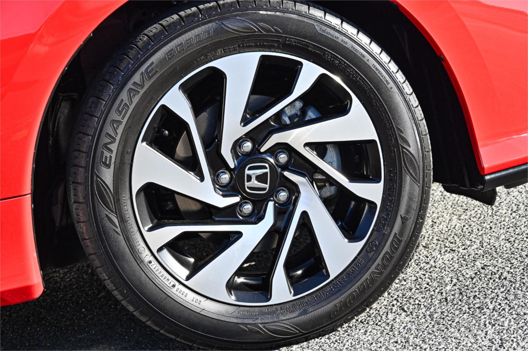 2017 HONDA CIVIC MY17 VTi-S CONTINUOUS VARIABLE 5D HATCHBACK