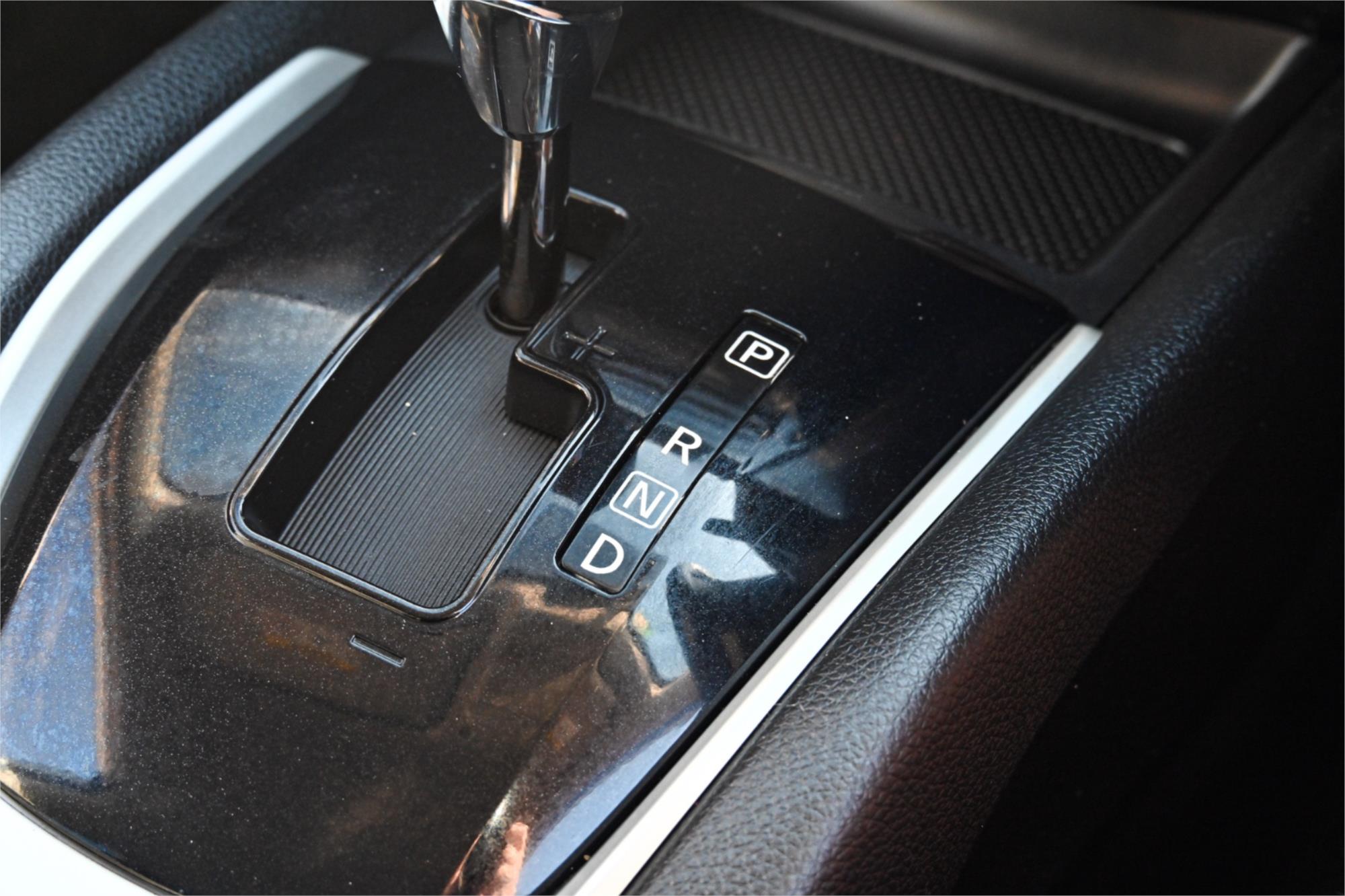 2015 NISSAN X-TRAIL T32 ST-L (FWD) CONTINUOUS VARIABLE 4D WAGON