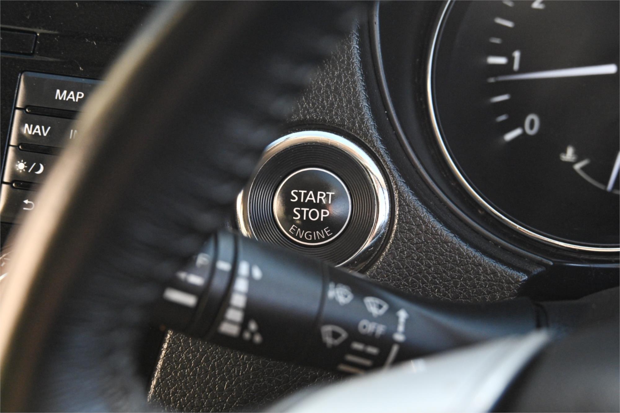 2015 NISSAN X-TRAIL T32 ST-L (FWD) CONTINUOUS VARIABLE 4D WAGON