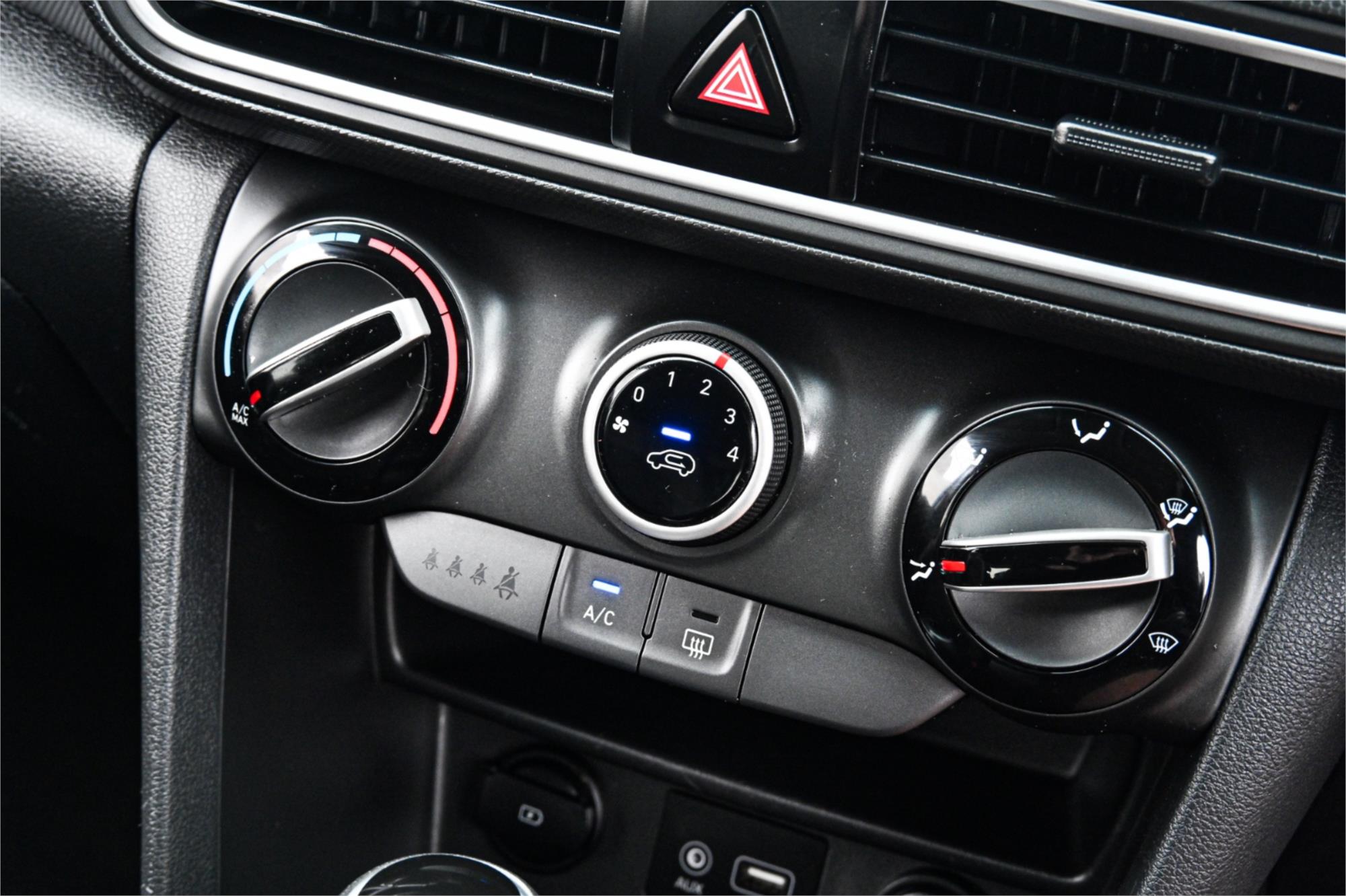 2019 HYUNDAI KONA OS.2 MY19 ACTIVE (FWD) 6 SP AUTOMATIC 4D WAGON