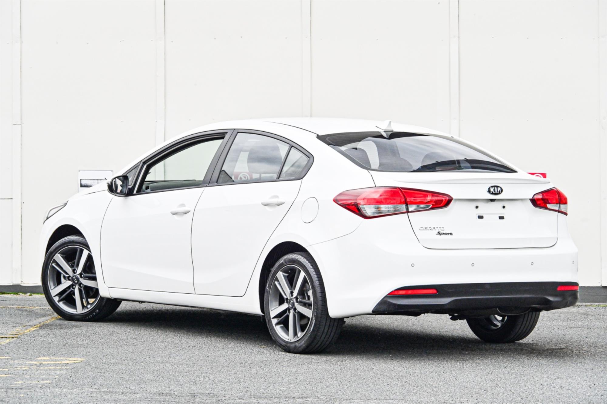 2017 KIA CERATO YD MY17 S 6 SP AUTO SEQ SPORTSHIFT 4D SEDAN