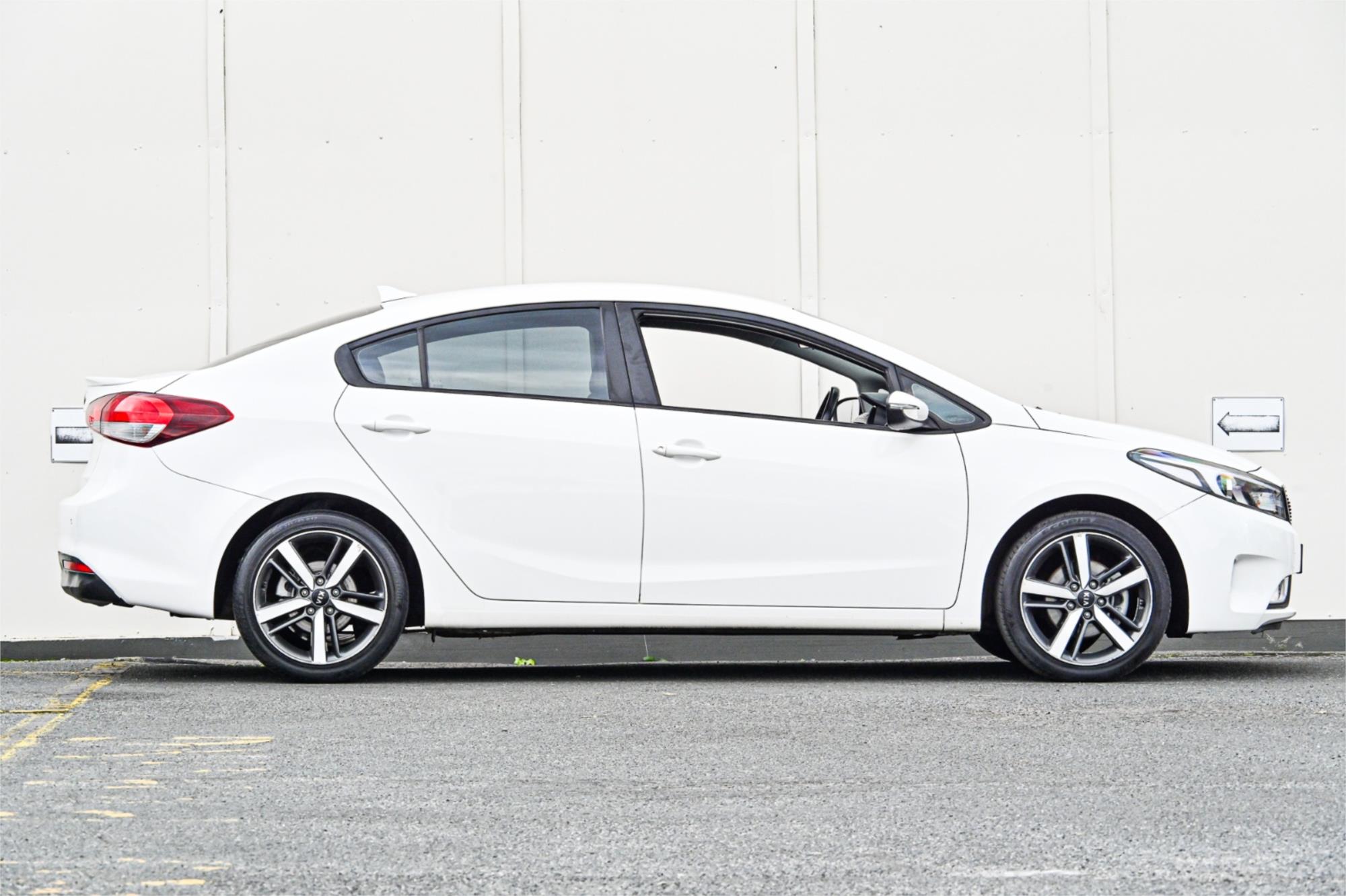 2017 KIA CERATO YD MY17 S 6 SP AUTO SEQ SPORTSHIFT 4D SEDAN