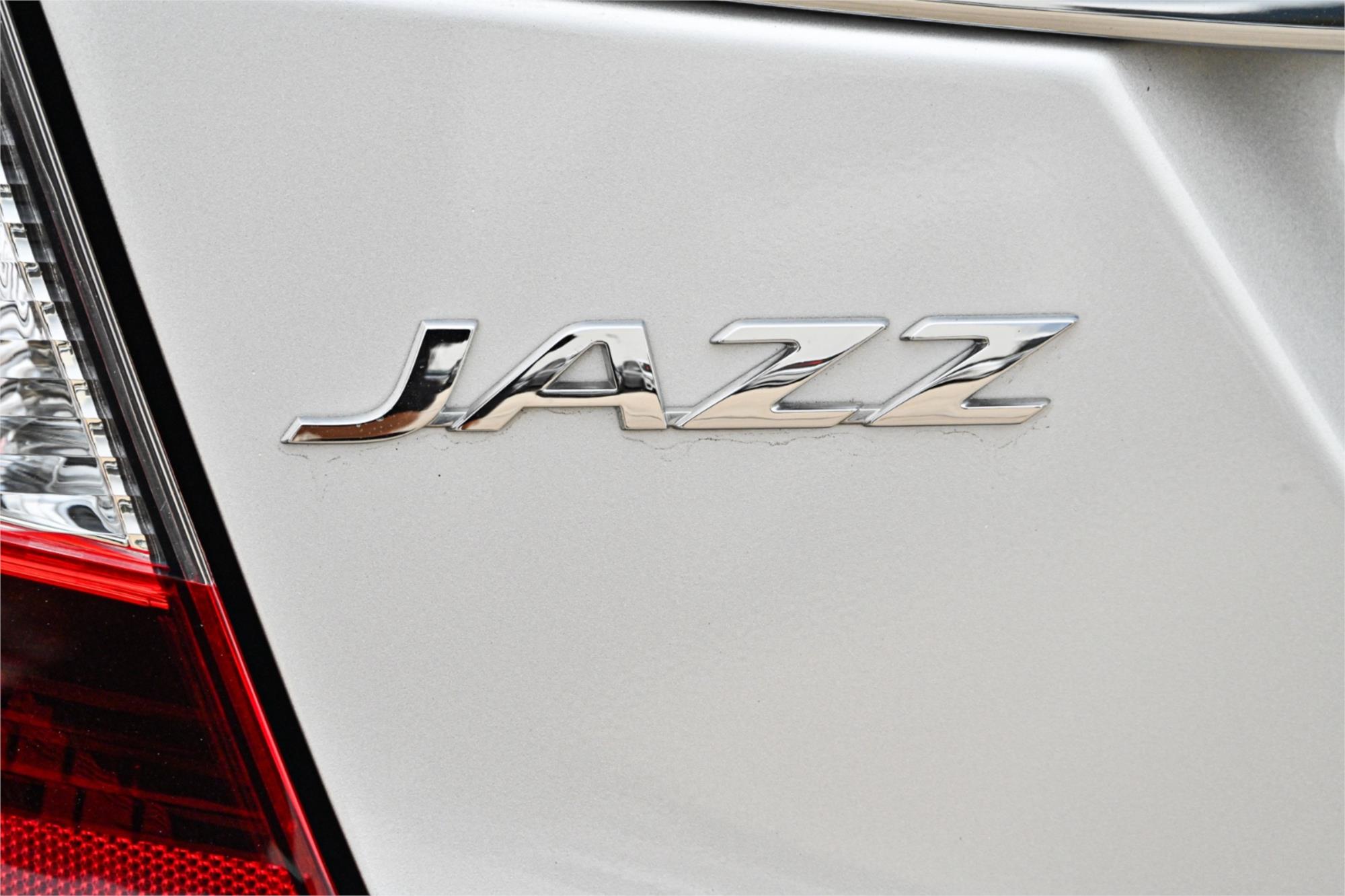 2014 HONDA JAZZ GK MY15 VTi-S CONTINUOUS VARIABLE 5D HATCHBACK