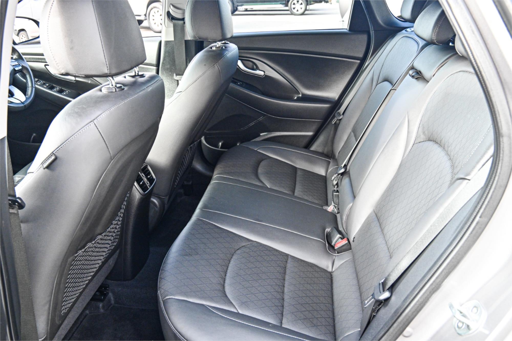 2021 HYUNDAI i30 PD.V4 MY21 ACTIVE 6 SP AUTOMATIC 4D HATCHBACK