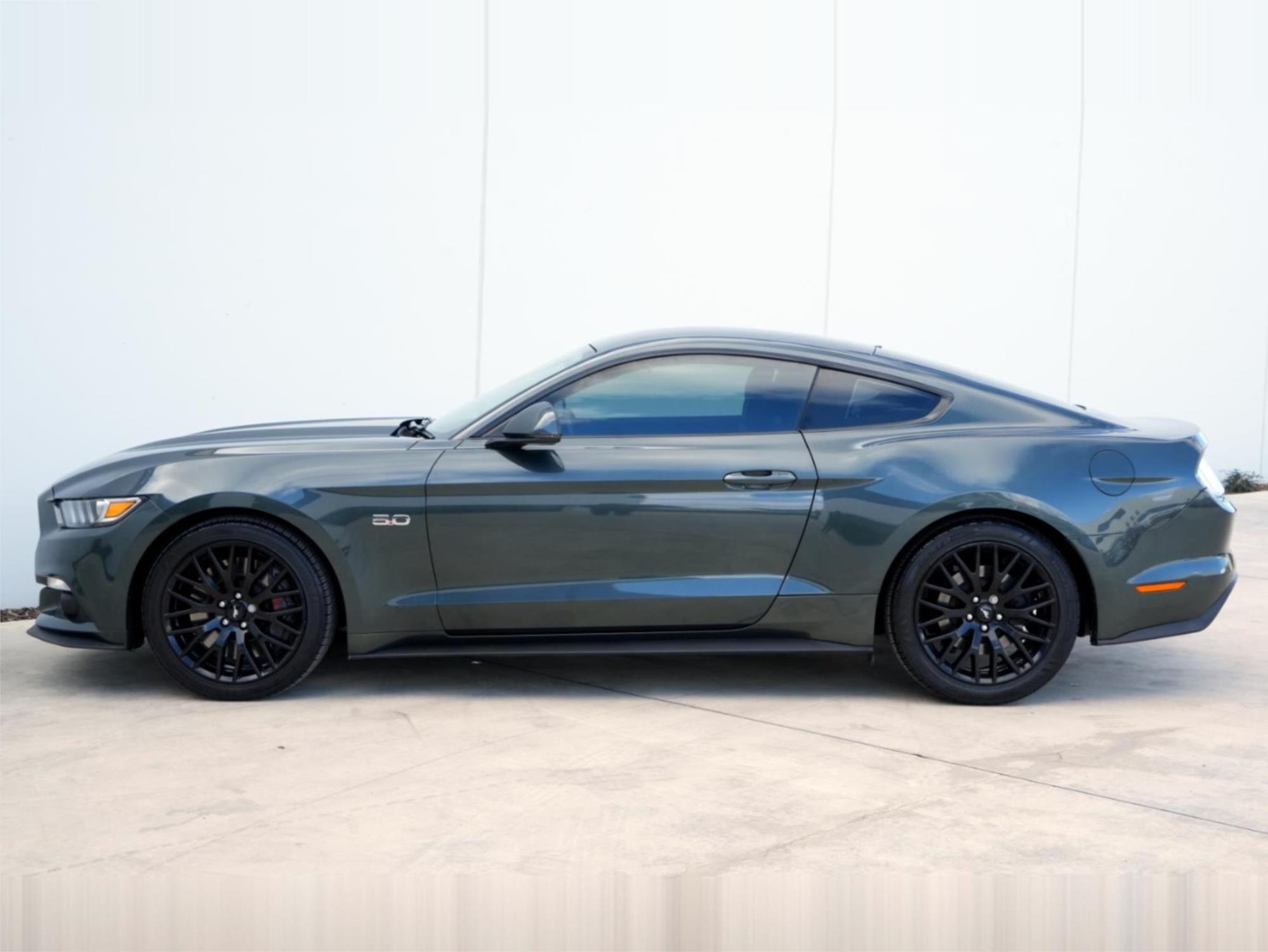 2016 FORD MUSTANG FM FASTBACK GT 5.0 V8 6 SP AUTOMATIC 2D COUPE