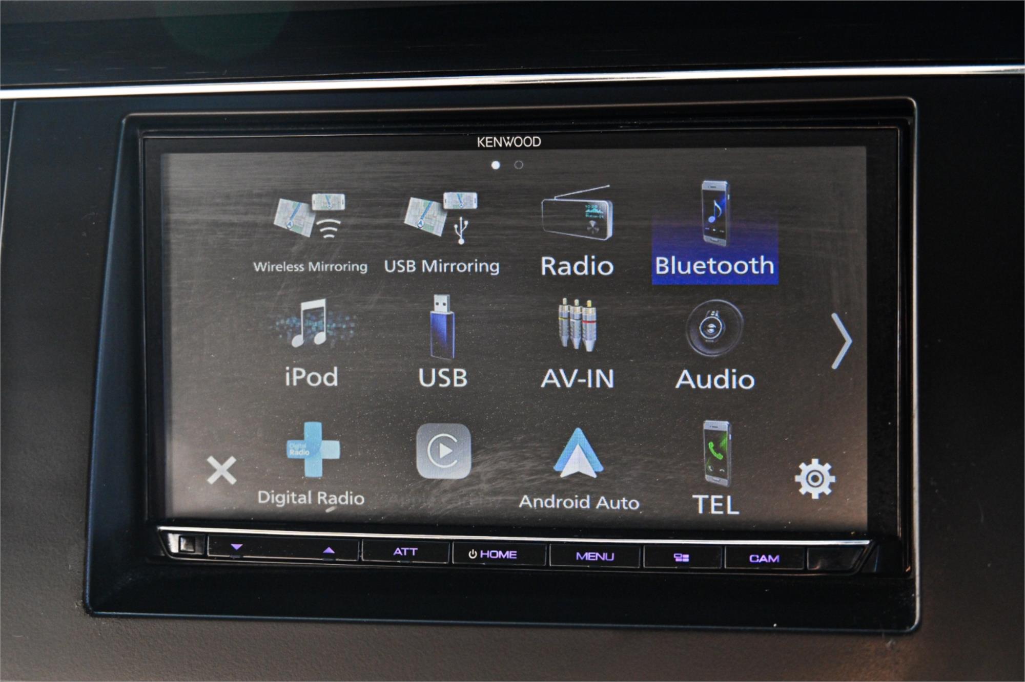 2017 KIA CARNIVAL YP MY17 S 6 SP AUTOMATIC 4D WAGON