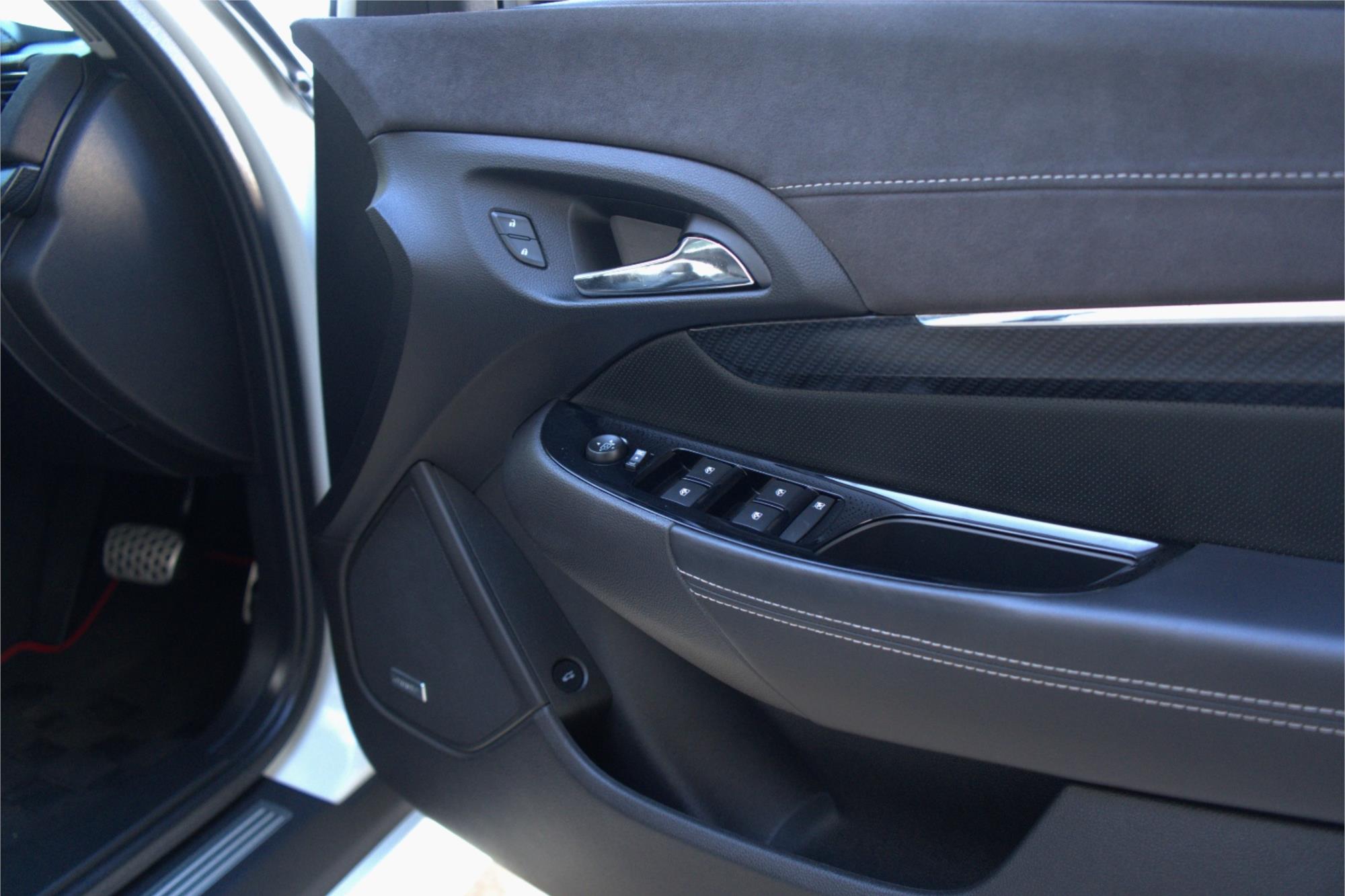 2016 HOLDEN COMMODORE VF II SS-V 6 SP AUTOMATIC 4D SEDAN