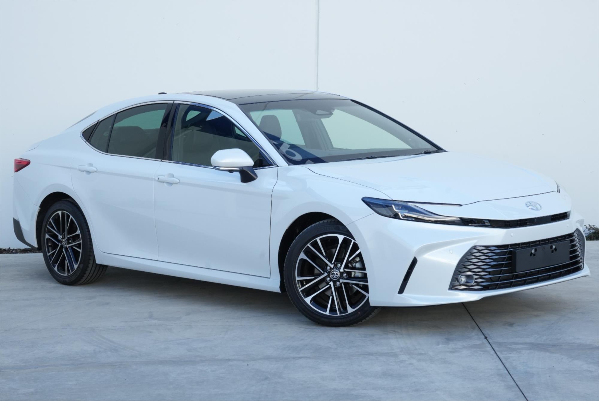 2025 TOYOTA CAMRY AXVH80R SL HYBRID CONTINUOUS VARIABLE 4D SEDAN