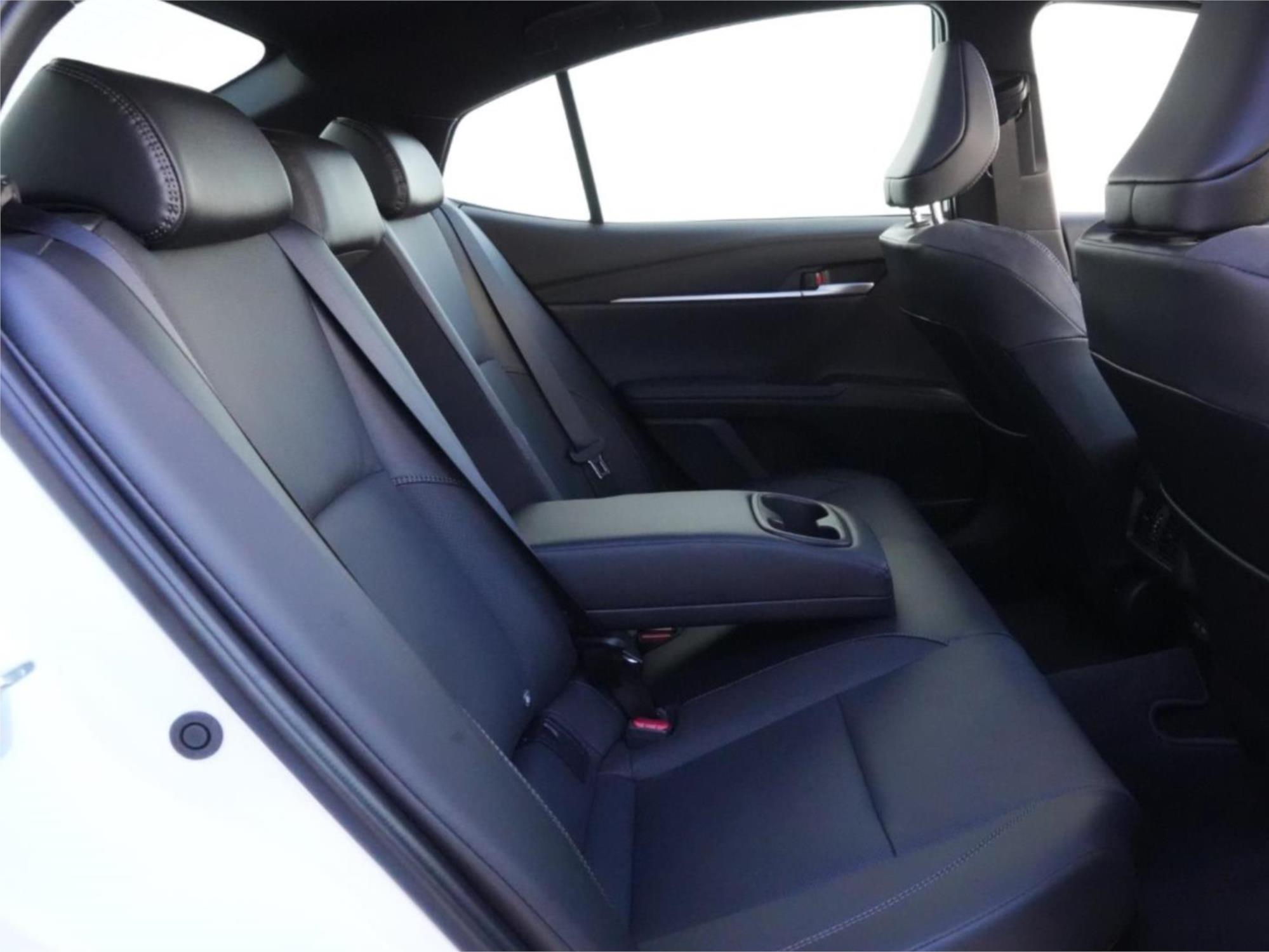 2025 TOYOTA CAMRY AXVH80R SL HYBRID CONTINUOUS VARIABLE 4D SEDAN