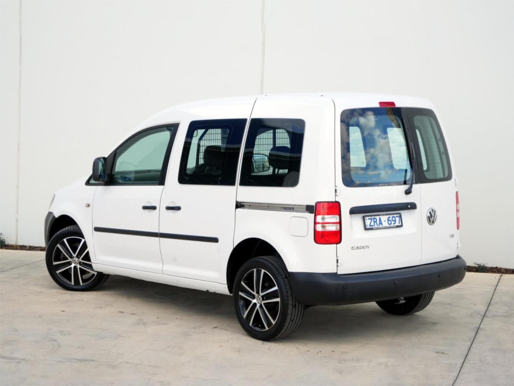 2012 VOLKSWAGEN CADDY 2K MY12 TDI250 5 SP MANUAL 3D VAN