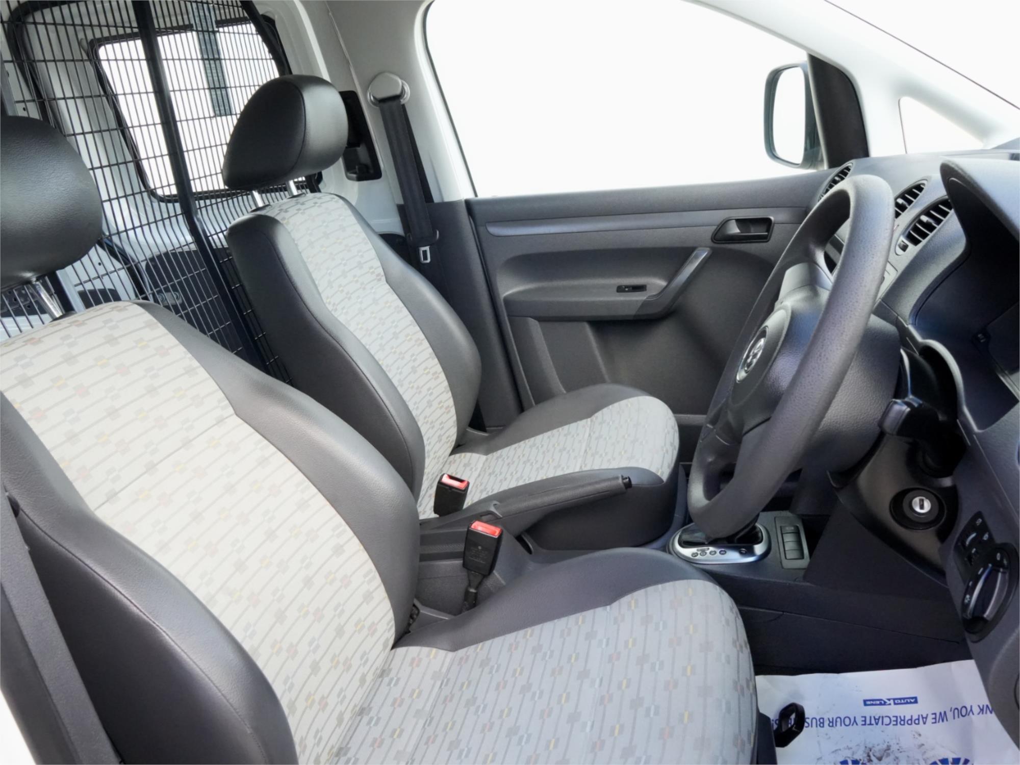 2012 VOLKSWAGEN CADDY 2K MY12 TDI250 5 SP MANUAL 3D VAN