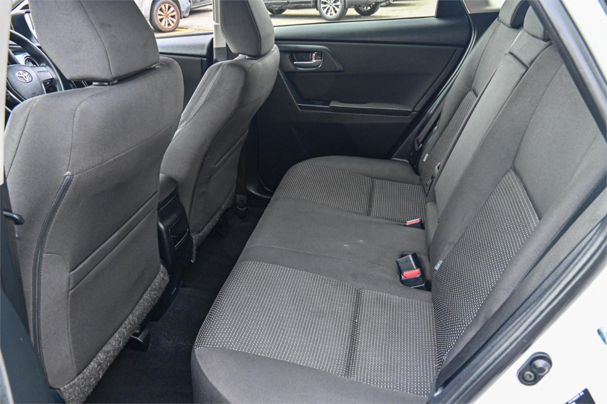2018 TOYOTA COROLLA ZRE182R MY17 ASCENT CVT AUTO 7 SP SEQUENTIAL 5D HATCHBACK