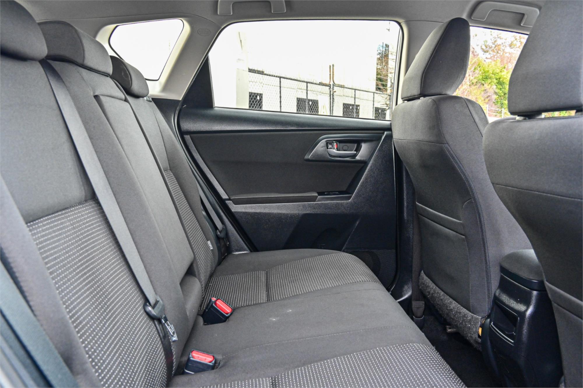 2018 TOYOTA COROLLA ZRE182R MY17 ASCENT CVT AUTO 7 SP SEQUENTIAL 5D HATCHBACK