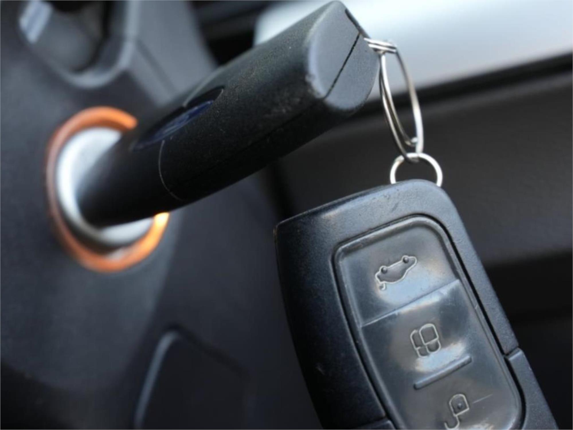 2009 FORD FALCON FG XR6 5 SP AUTO SEQ SPORT SHIFT 4D SEDAN